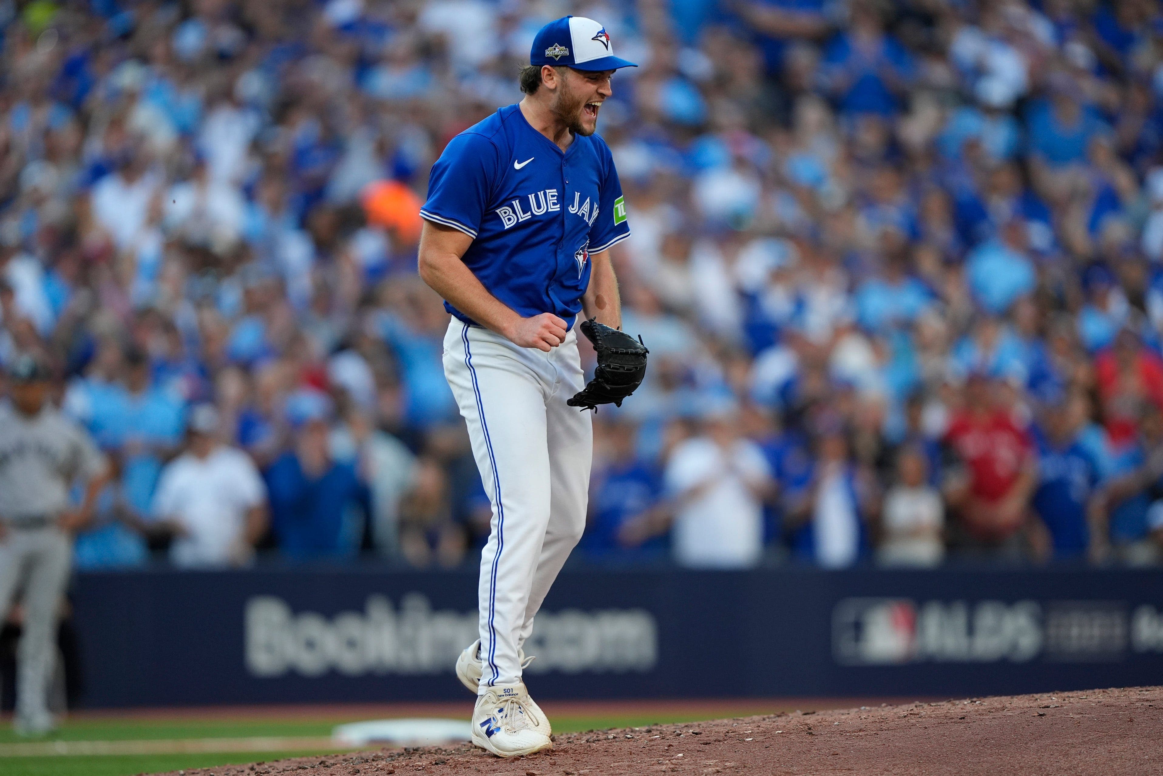 Now, it's Cam Schlittler's spotlight in Yankees-Blue Jays series