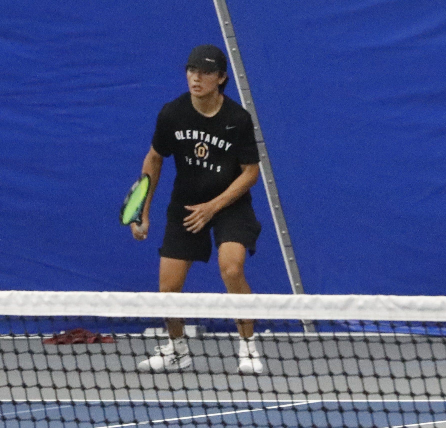 Olentangy boys tennis players lead central Ohio to state in Division I