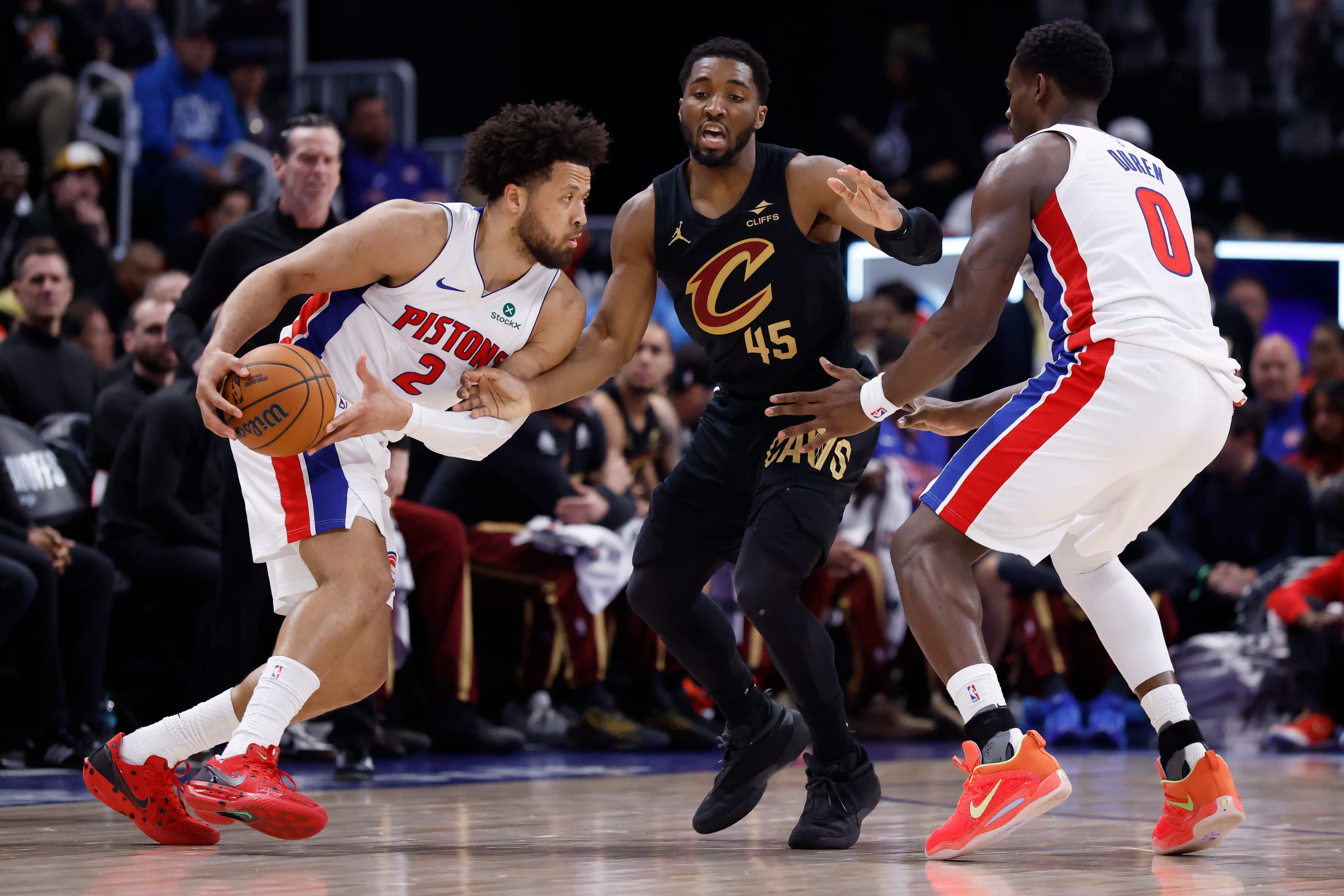 What channel is Cleveland Cavaliers vs. Detroit Pistons Game 3 on?