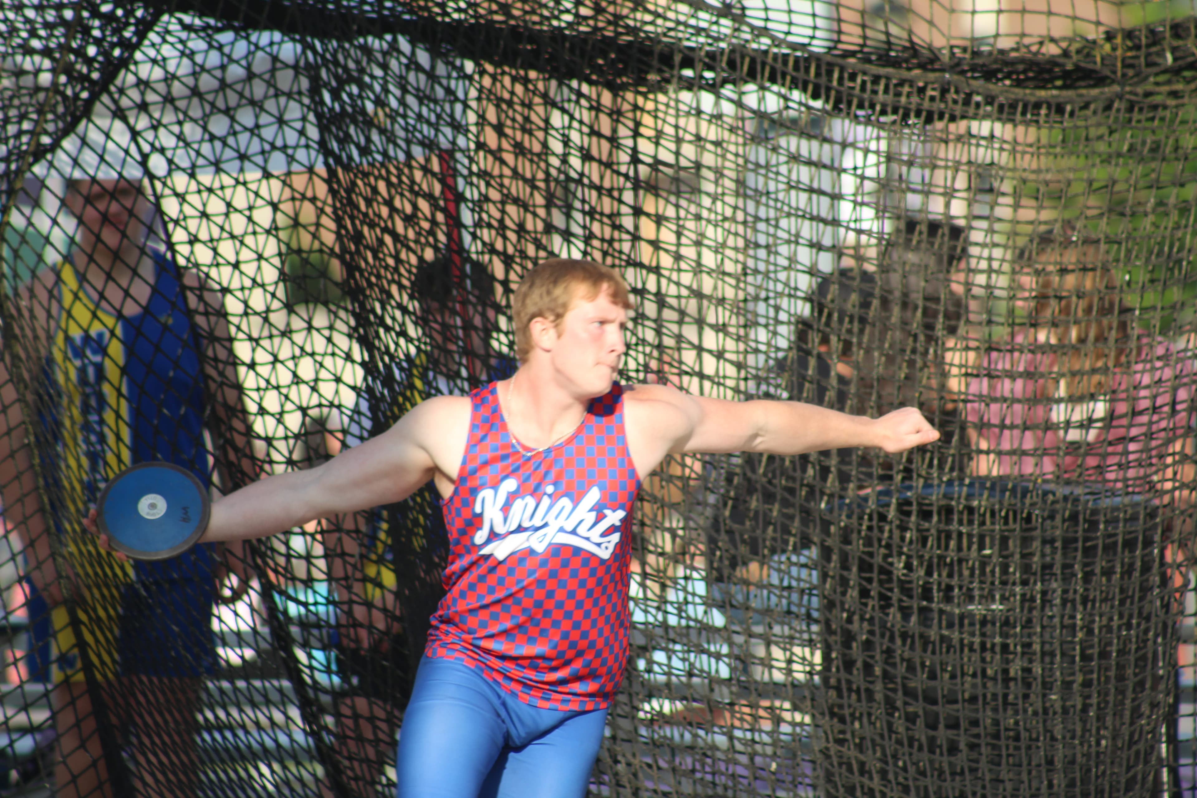Sound technique key in West Holmes' Maddax Graham's discus win at OCC meet