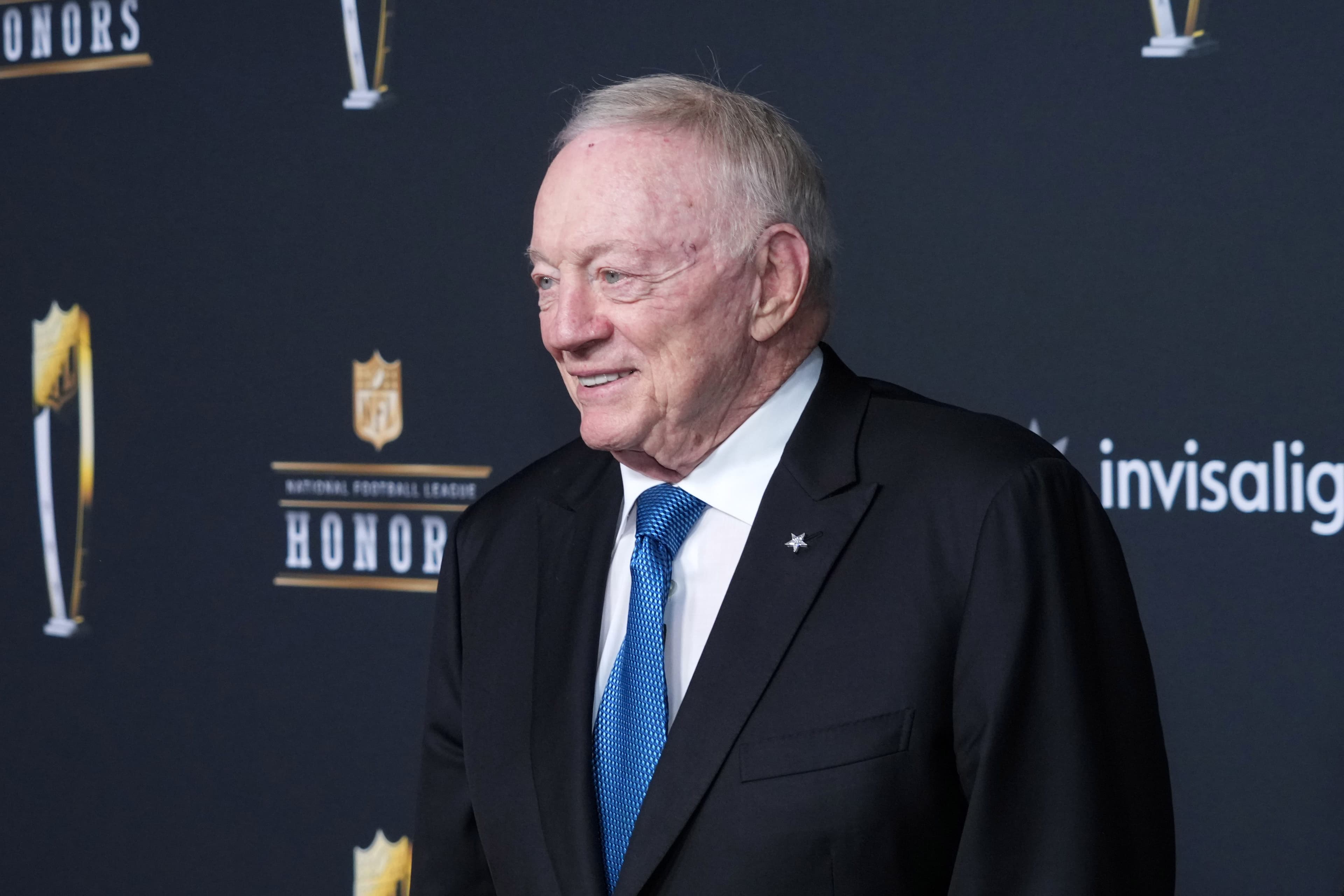 Dallas Cowboys live draft tracker, picks, time, where to watch