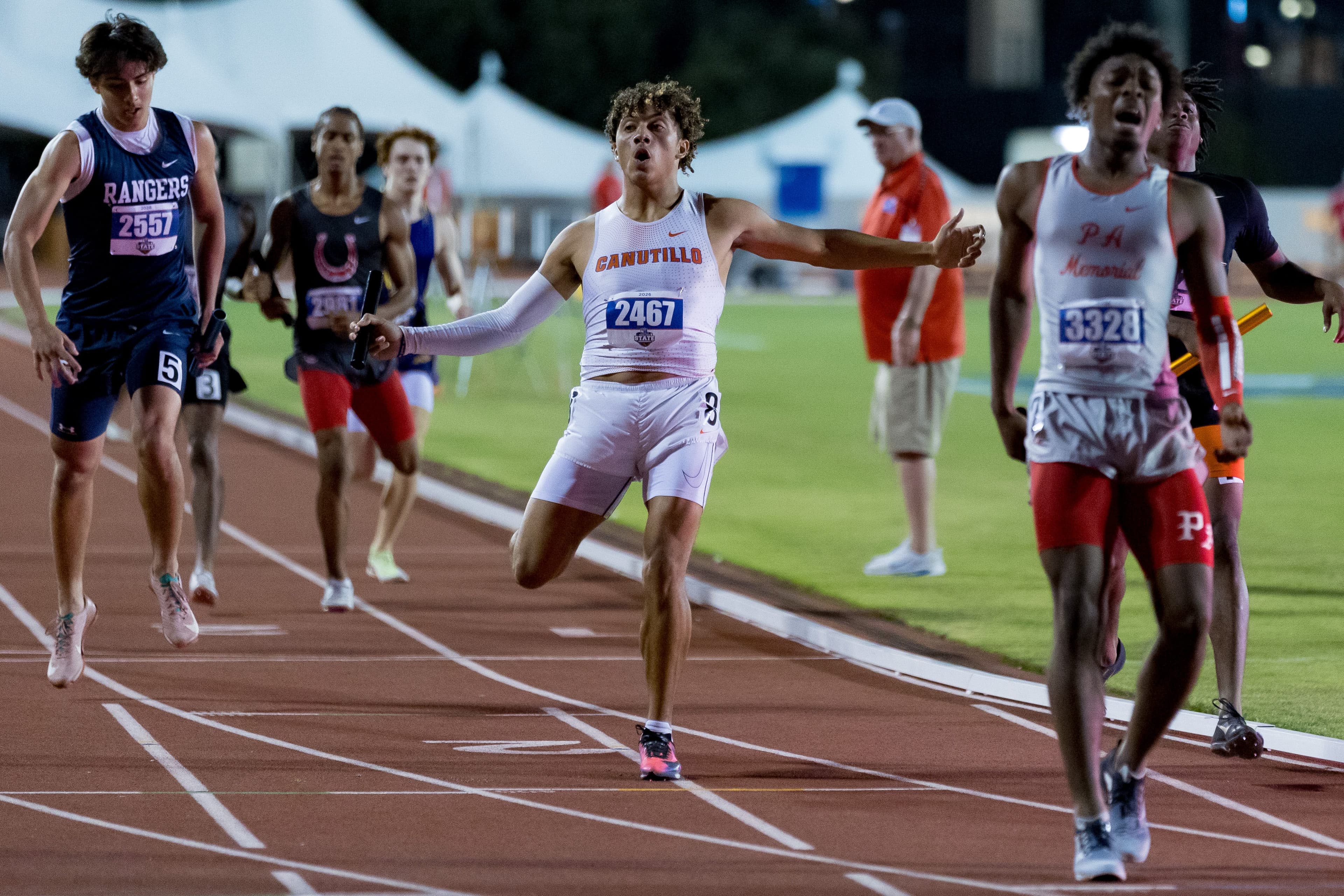Canutillo relay upends expectations to win bronze medal at UIL state