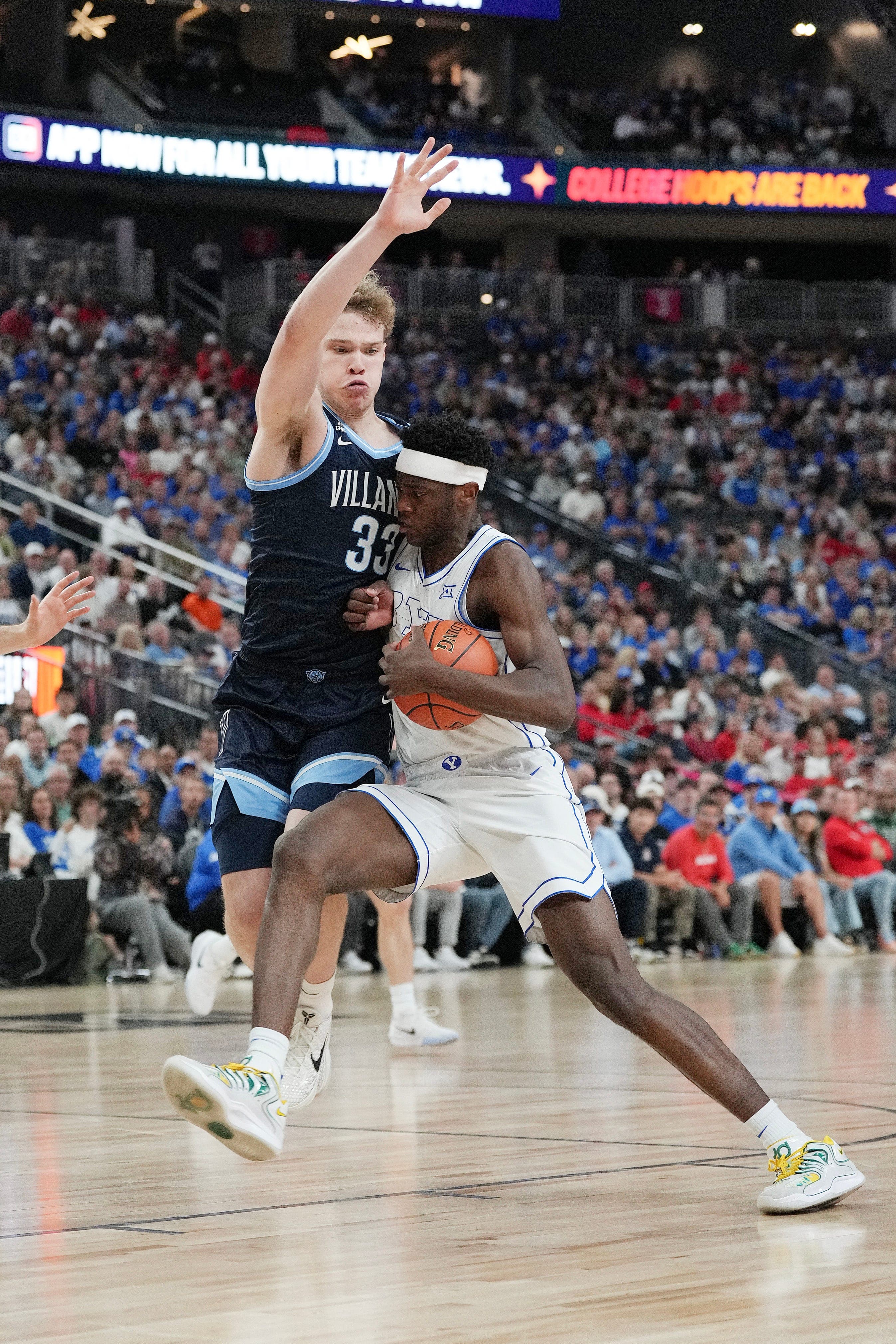 Star Guard Set to Thrash Opponents in 2023-24 Basketball Season!