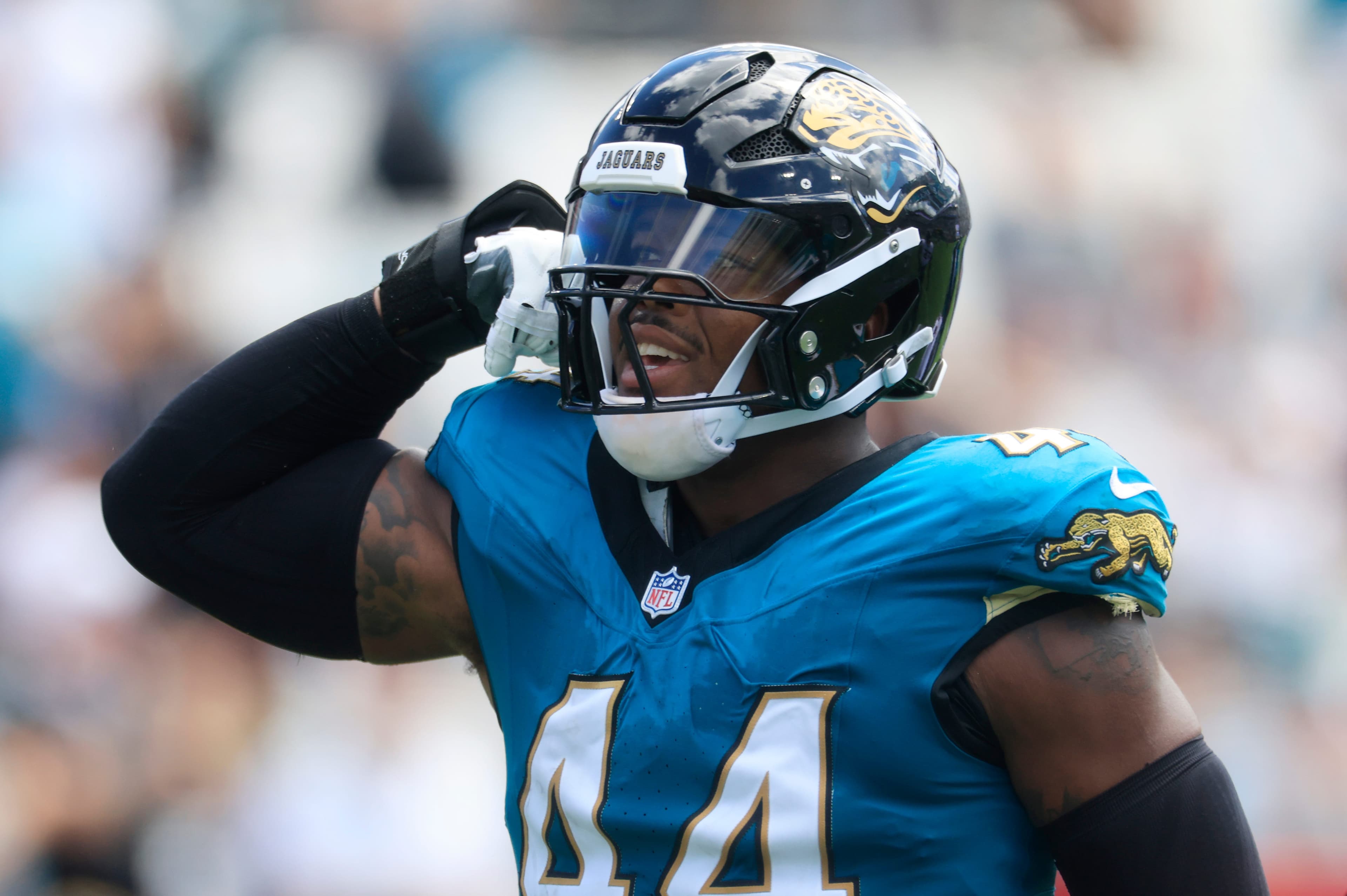 Brenton Strange, Parker Washington should be Jaguars' top priorities