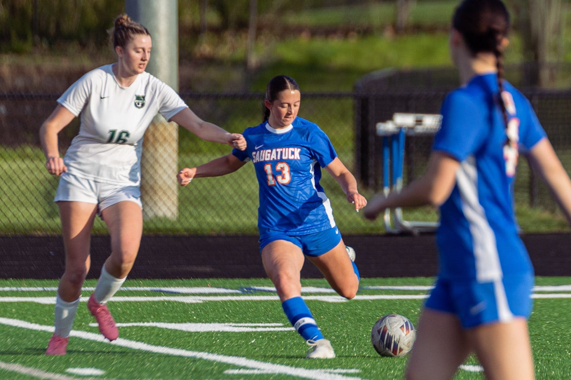 Saugatuck's Neave Rewa keeps record-breaking career going, lands college spot