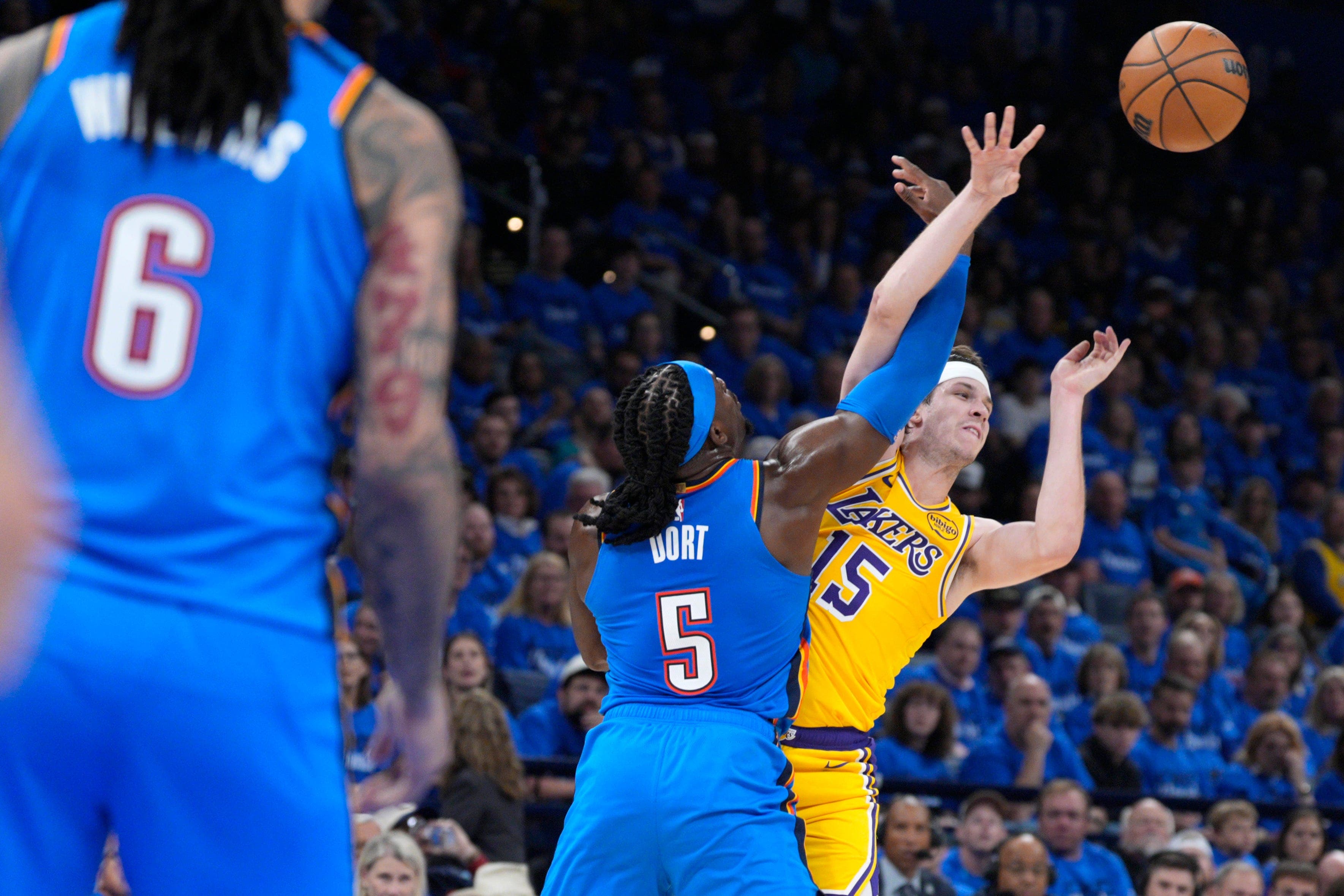 Austin Reaves' struggles compound Lakers' uphill battle vs Thunder in NBA Playoffs