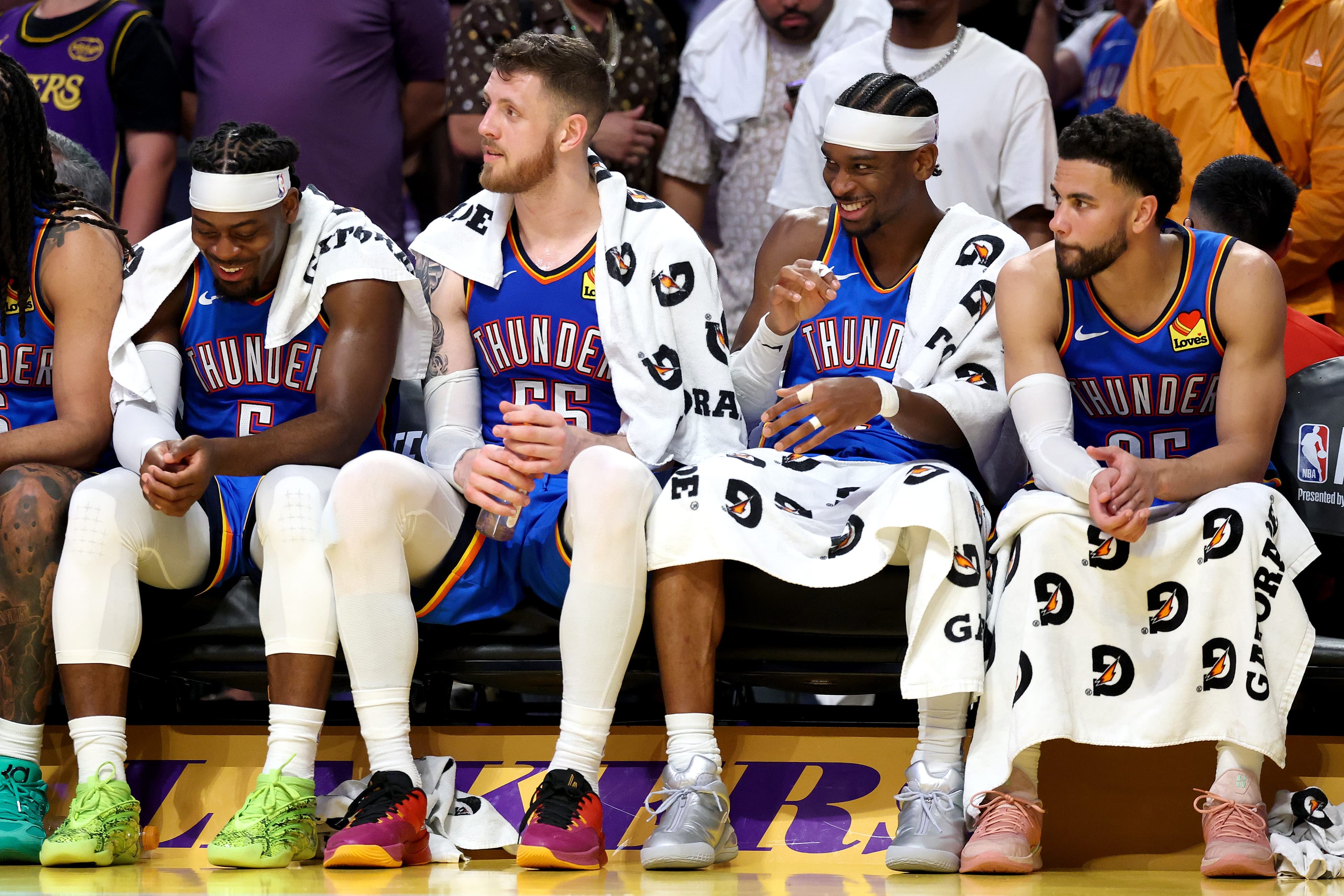 Shai Gilgeous-Alexander is scoring less but OKC Thunder still dominating Lakers