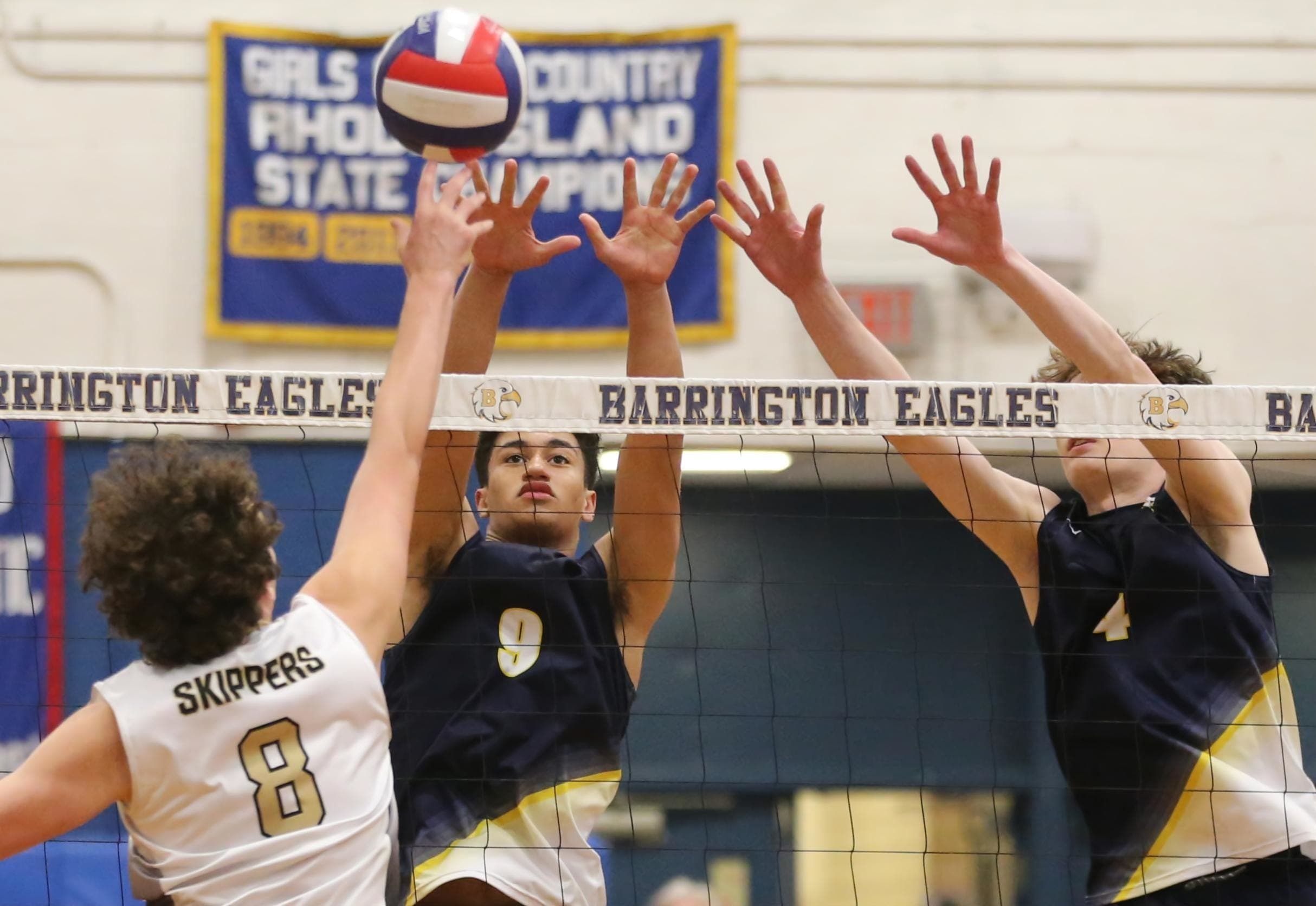 Here's how Barrington boys volleyball handed La Salle its first loss