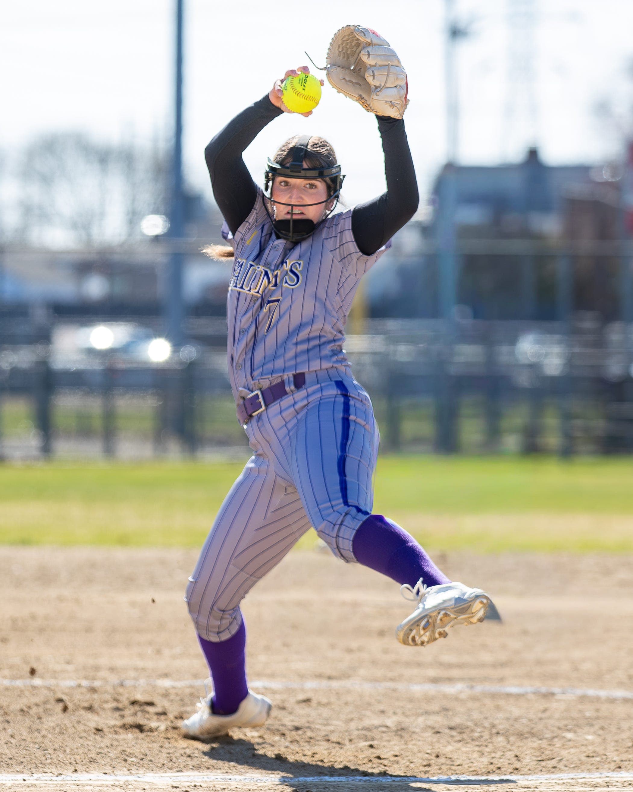 Vote now for the Week 6 Longplex Athlete of the Week in Softball