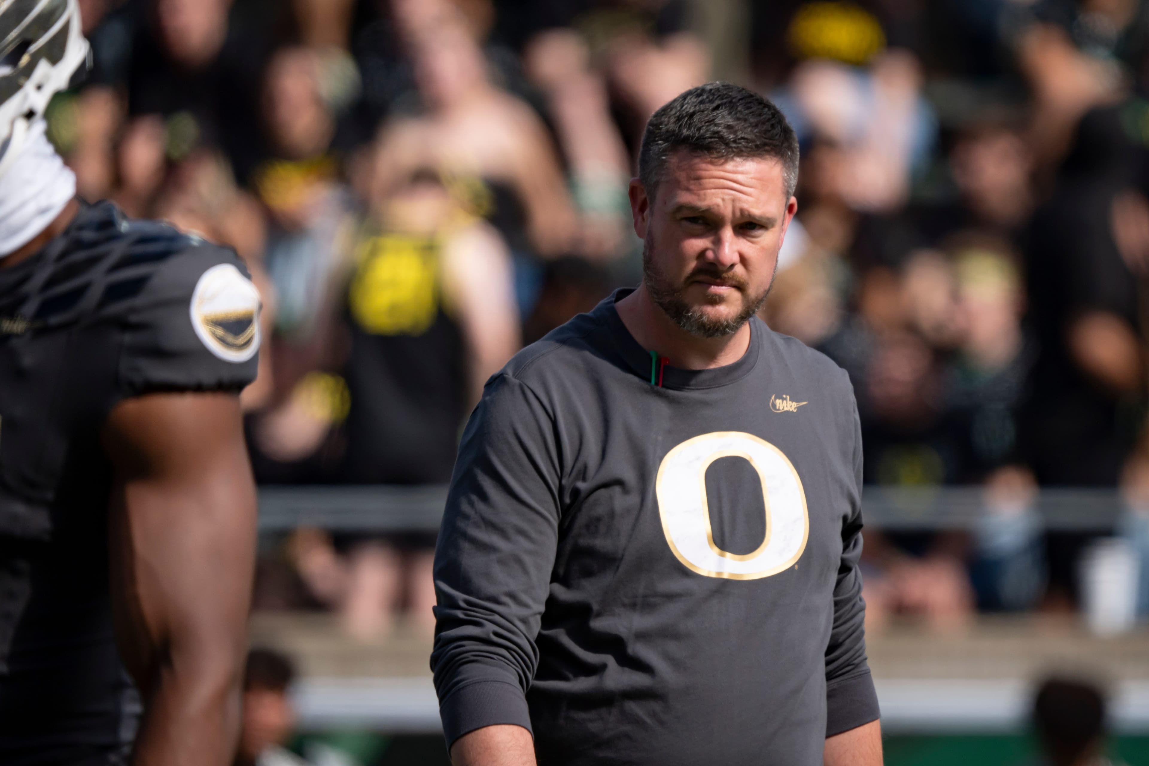 Dan Lanning breaks down Oregon football's first spring scrimmage