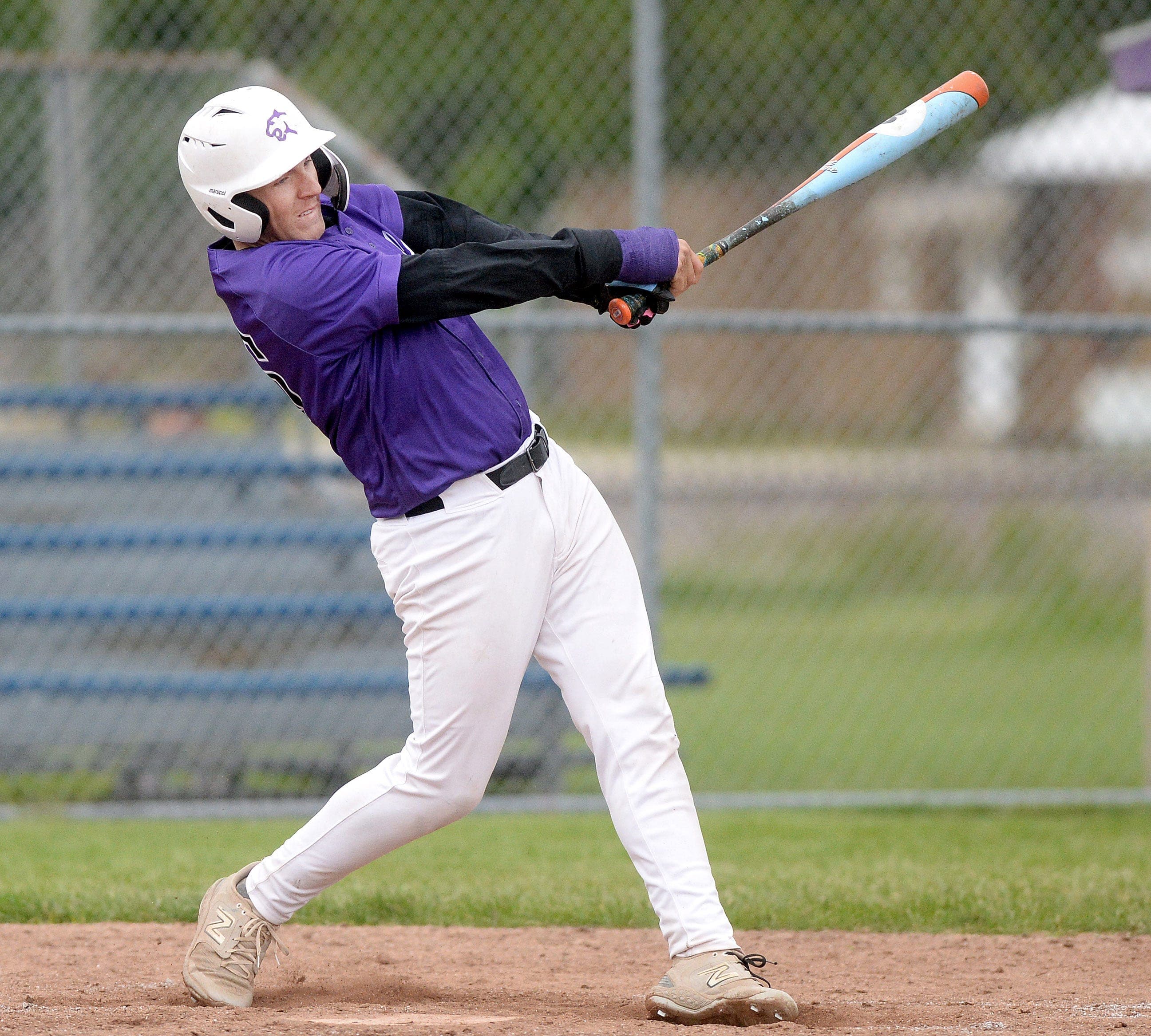 Leitschuh's comeback keys Litchfield | Panthers score 11 in 6th to win