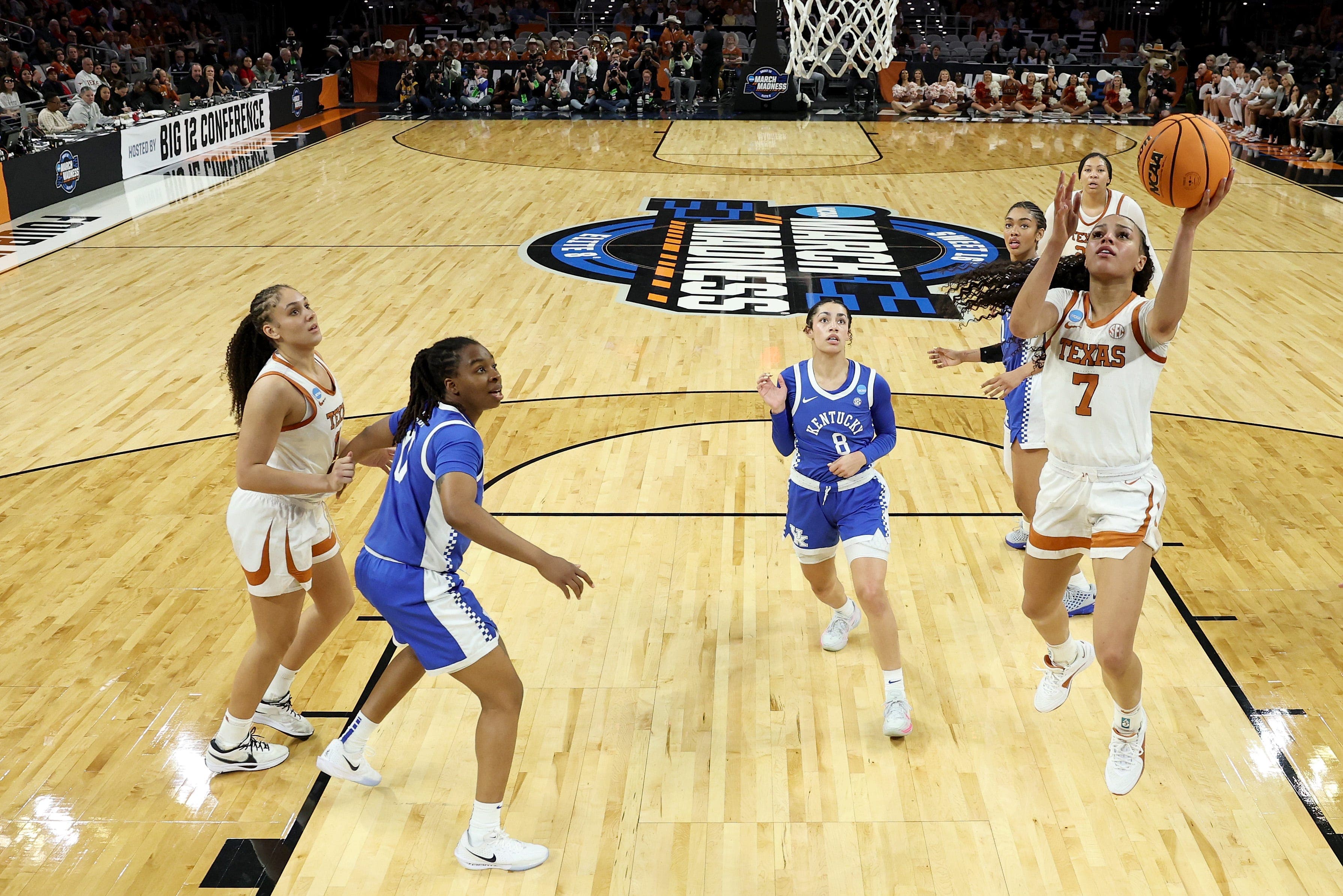 St. Mary's alum Jordan Lee leads Texas to NCAA Final Four