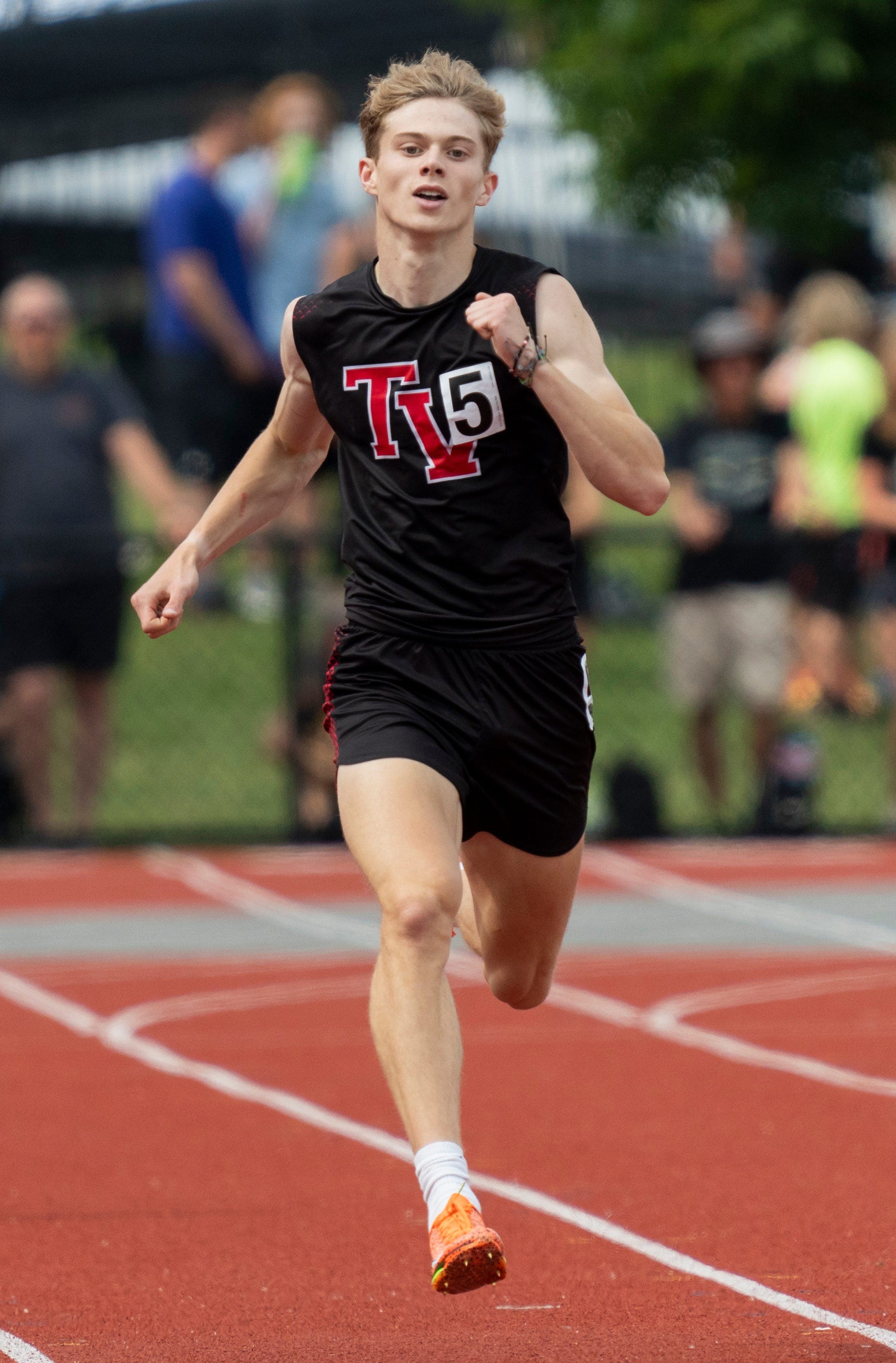 Tusky Valley standout runner Abe McElwee eyes state podium again