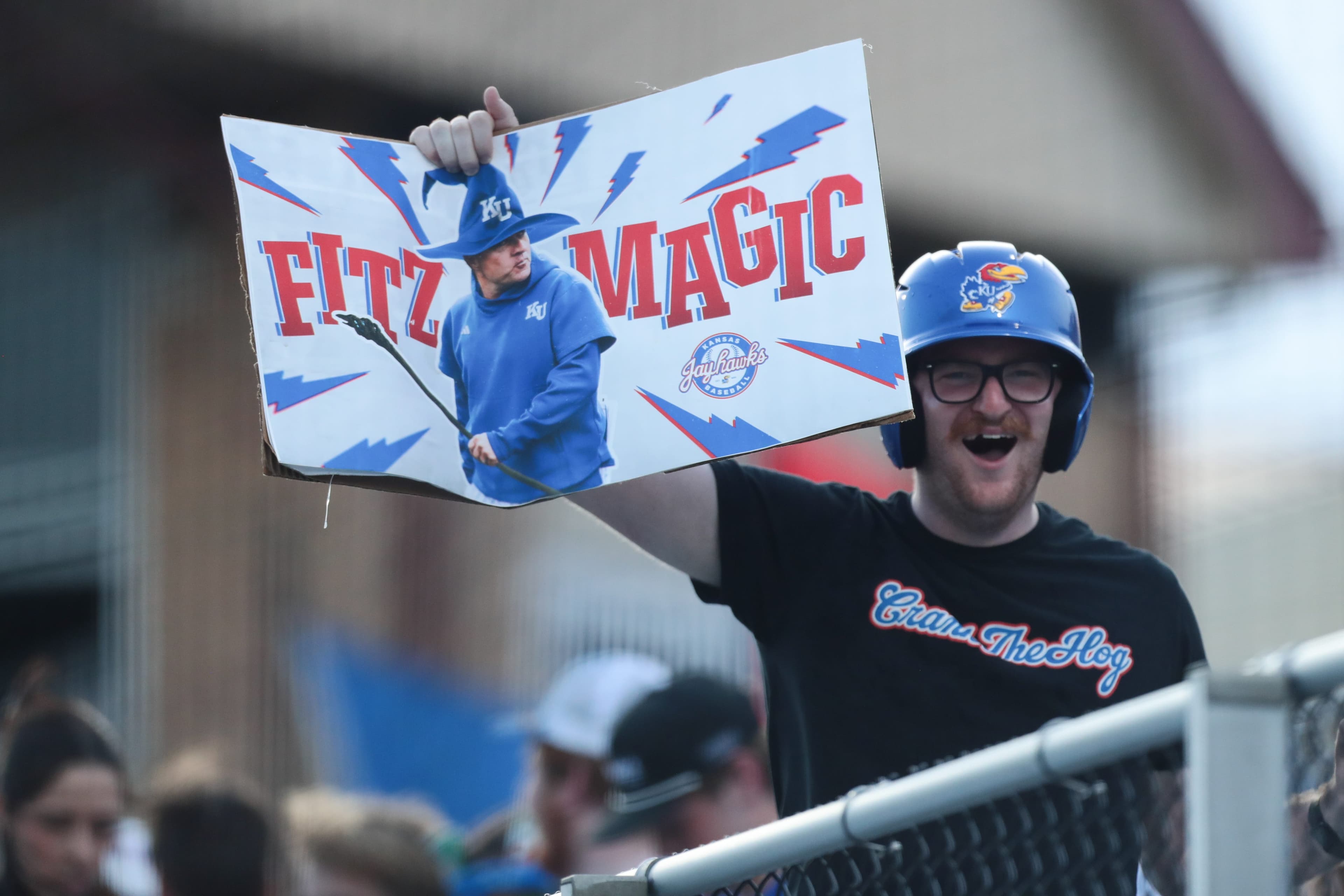 Kansas baseball gains position in USA TODAY Sports Coaches Poll