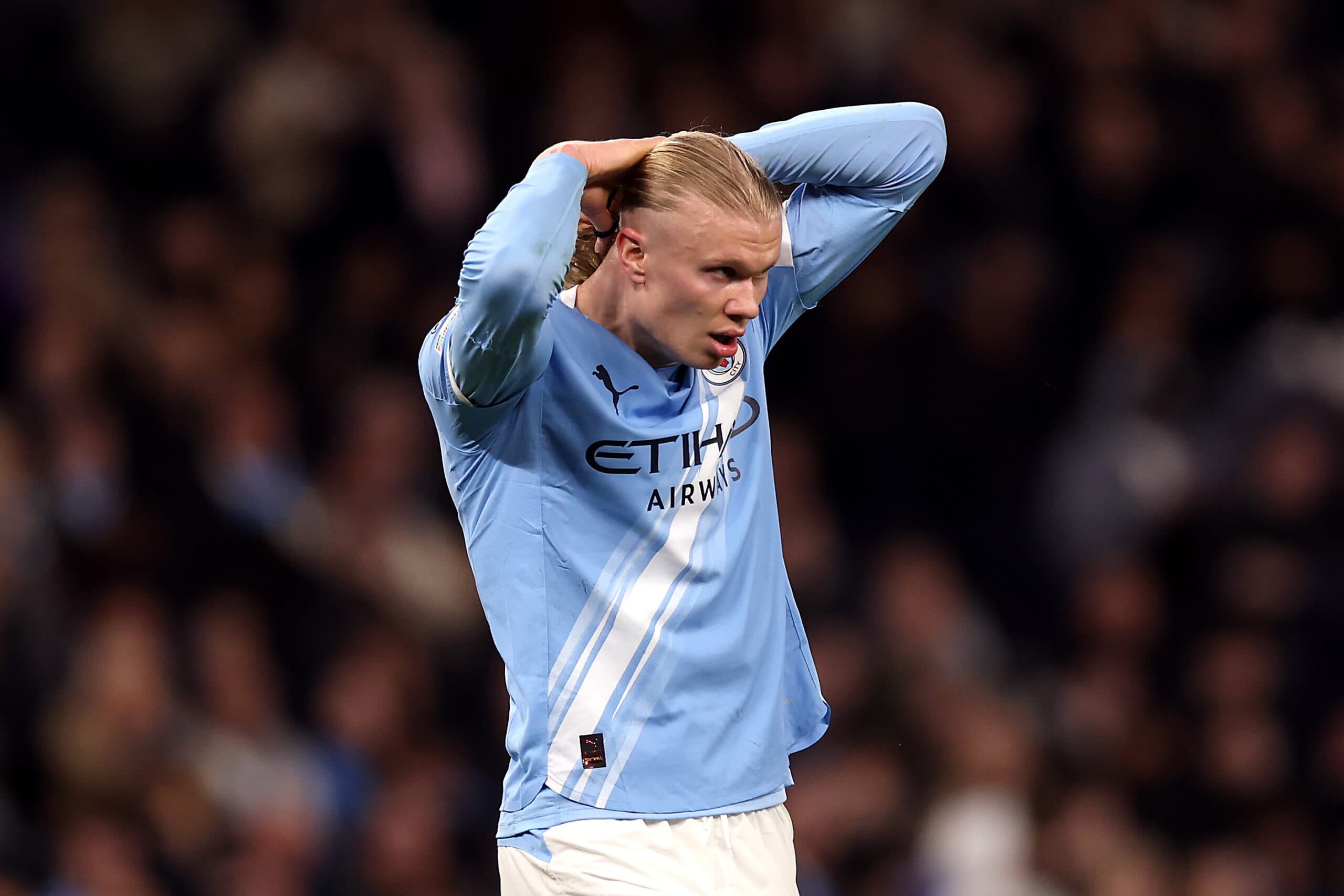 Haaland Sets Records, Fuels Bundesliga Fever!