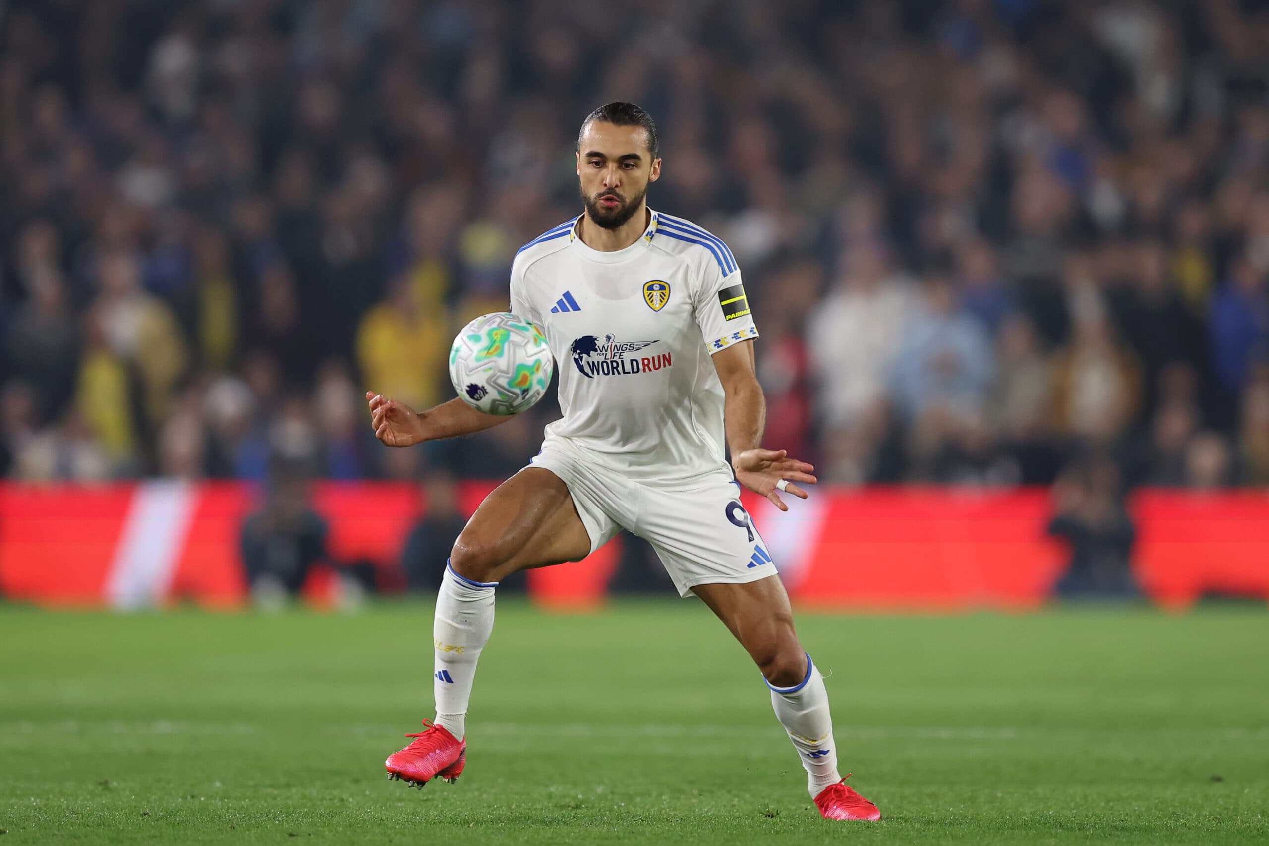 Gruev And Aaronson To Start | 3-5-1-1 Leeds United Predicted Lineup Vs Manchester United