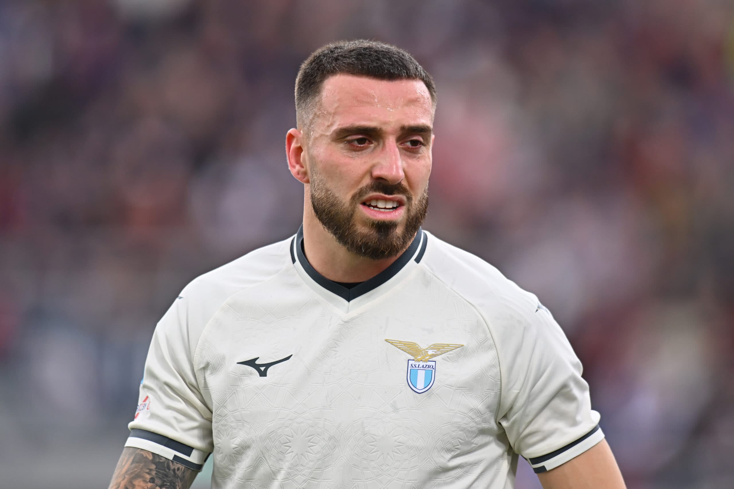 AC Milan Enter Race For Aston Villa’s Defensive Target: Is The Spaniard The Right Profile For Emery?