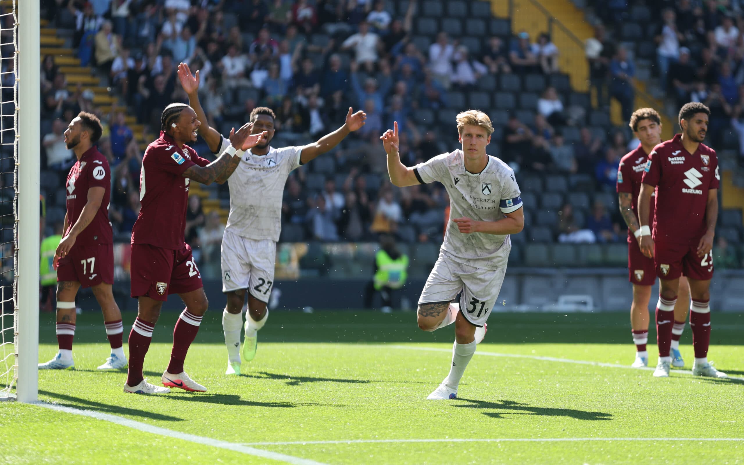 Aston Villa Back In The Race For €25M Defender: Would He Solve The Long-Term Problem?