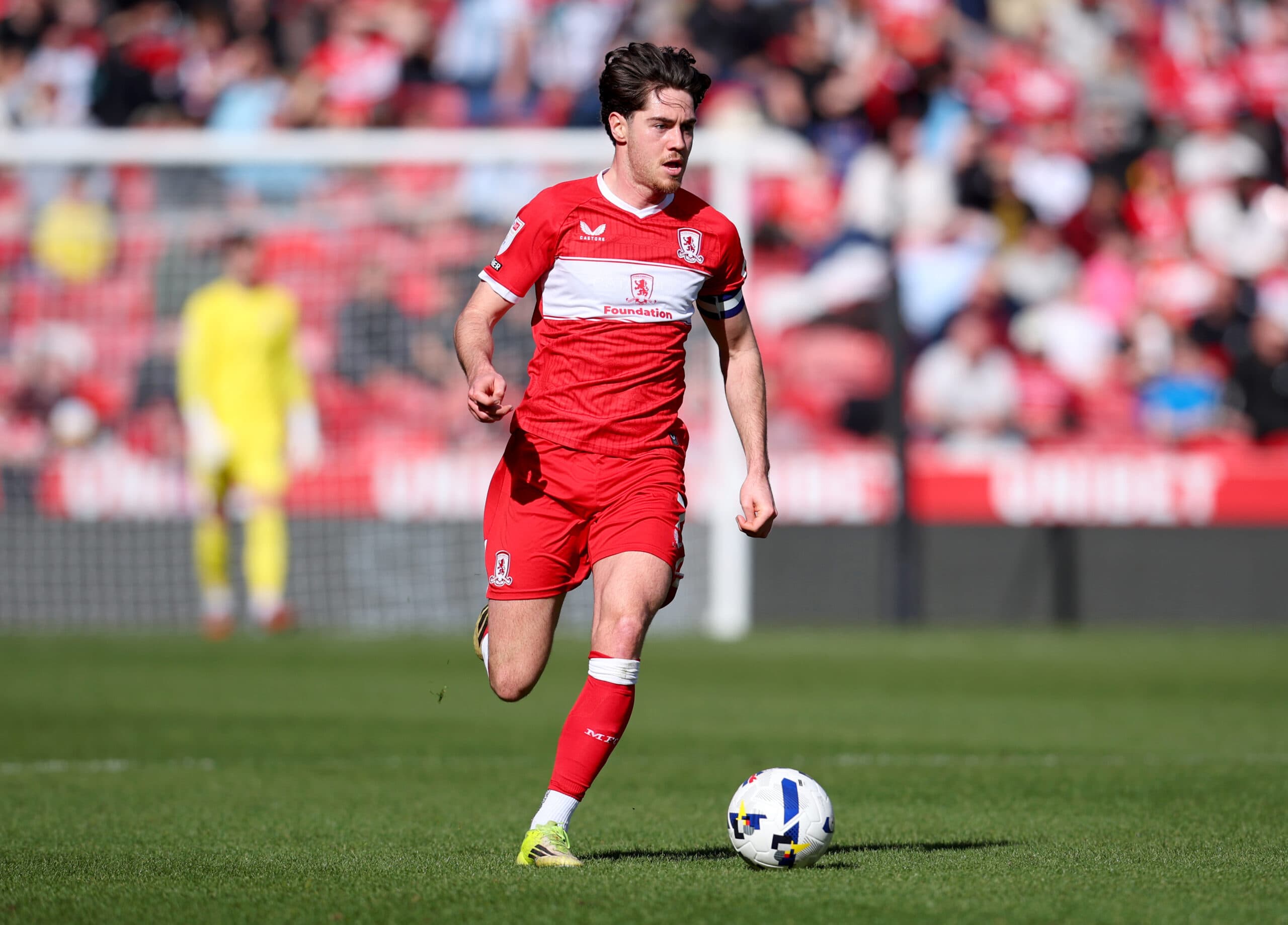 Leeds United Are In Pole Position To Sign This Championship Midfielder: Should Farke Move In For Him?