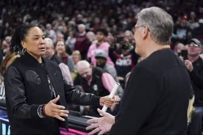 Geno Auriemma reflects on heated moment with Dawn Staley: ‘We are all human’