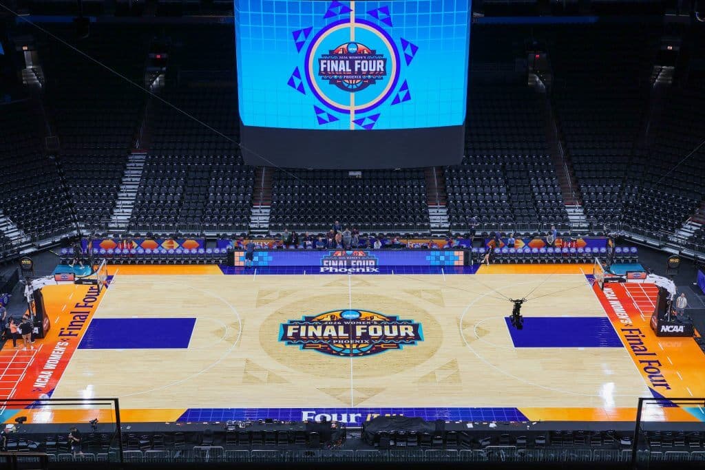 First look at the women’s national championship: Who will win? South Carolina or UCLA?