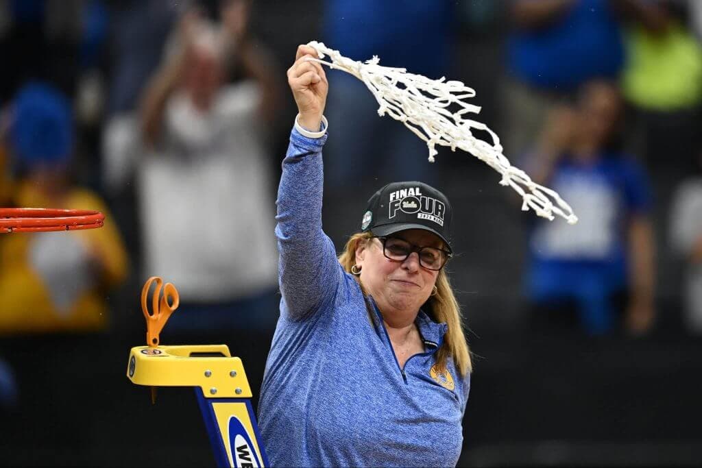 UCLA headed back to Final Four after comeback against Duke