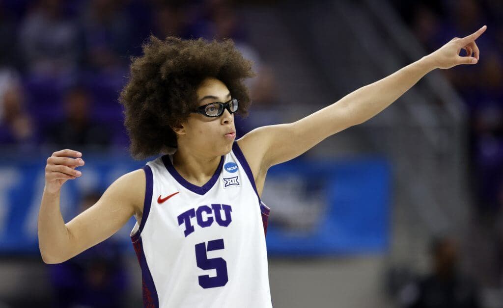 Women’s March Madness watch guide 2026: Full schedule for competitive Sunday slate