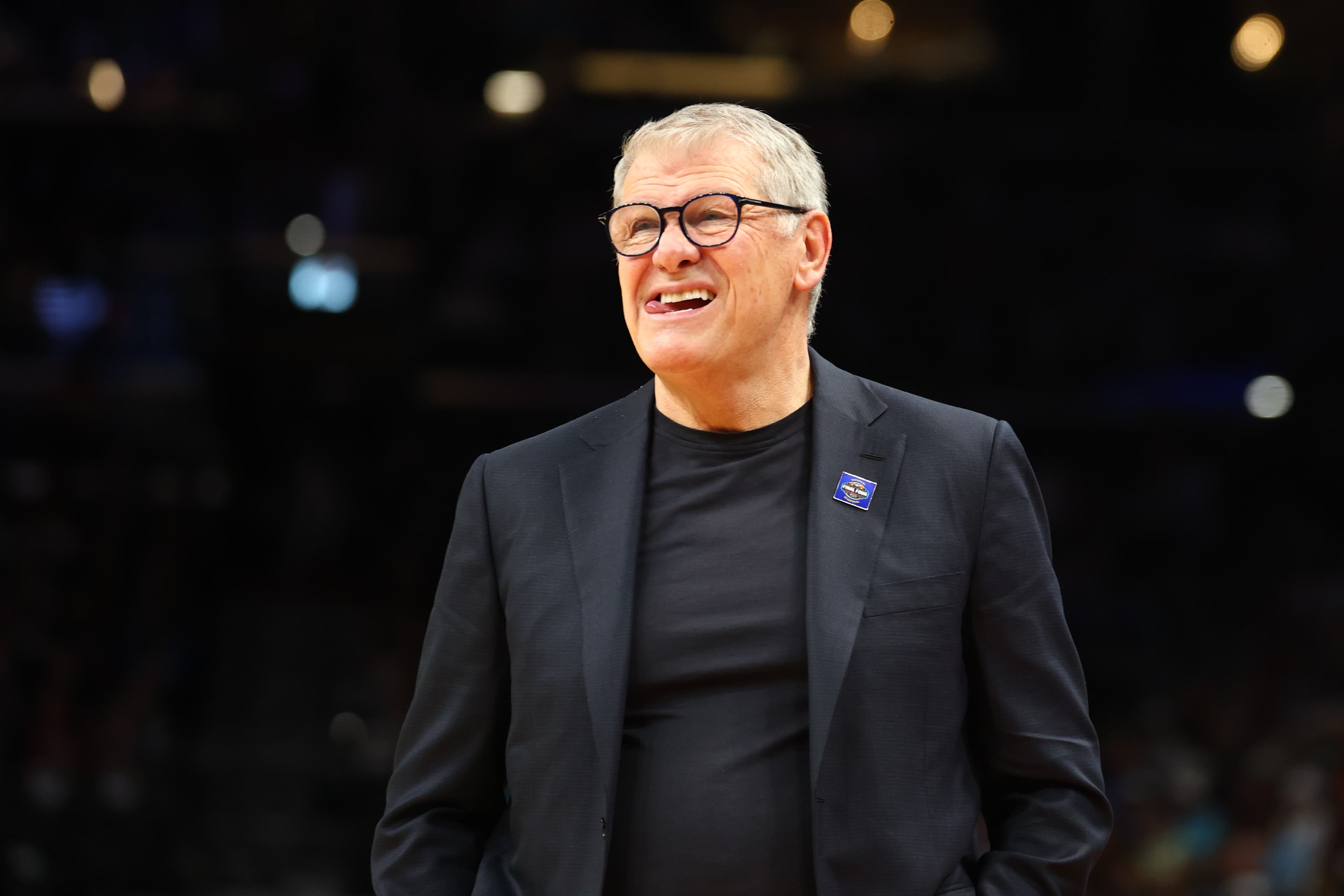 Watch Dawn Staley, Geno Auriemma heated altercation in tense Final Four battle