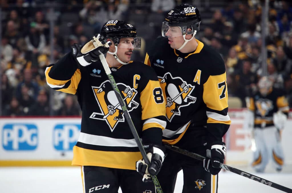 Two legendary Penguins teammates earn career milestones on same play