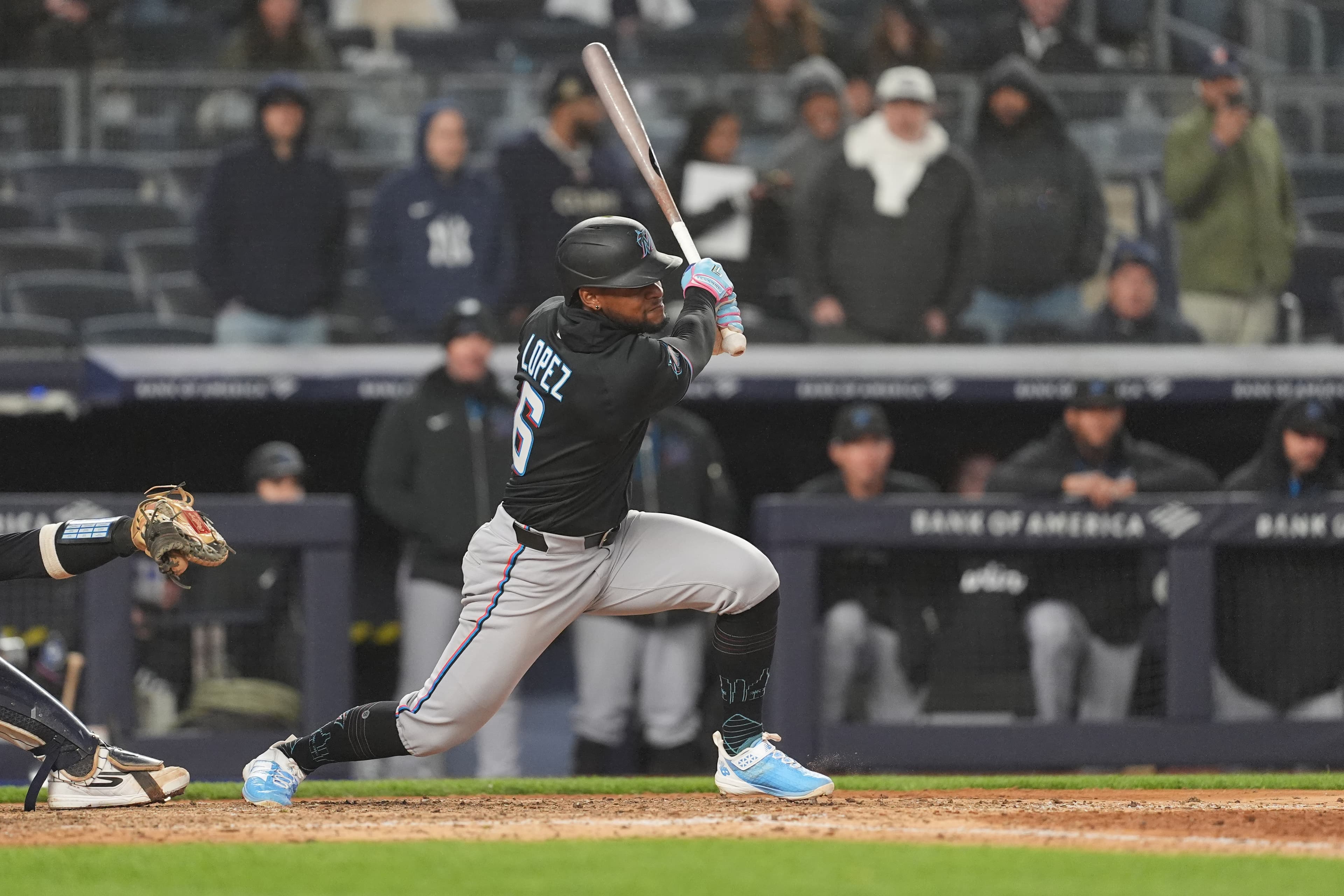 How to live stream Yankees vs Marlins on Sunday: MLB, TV channel