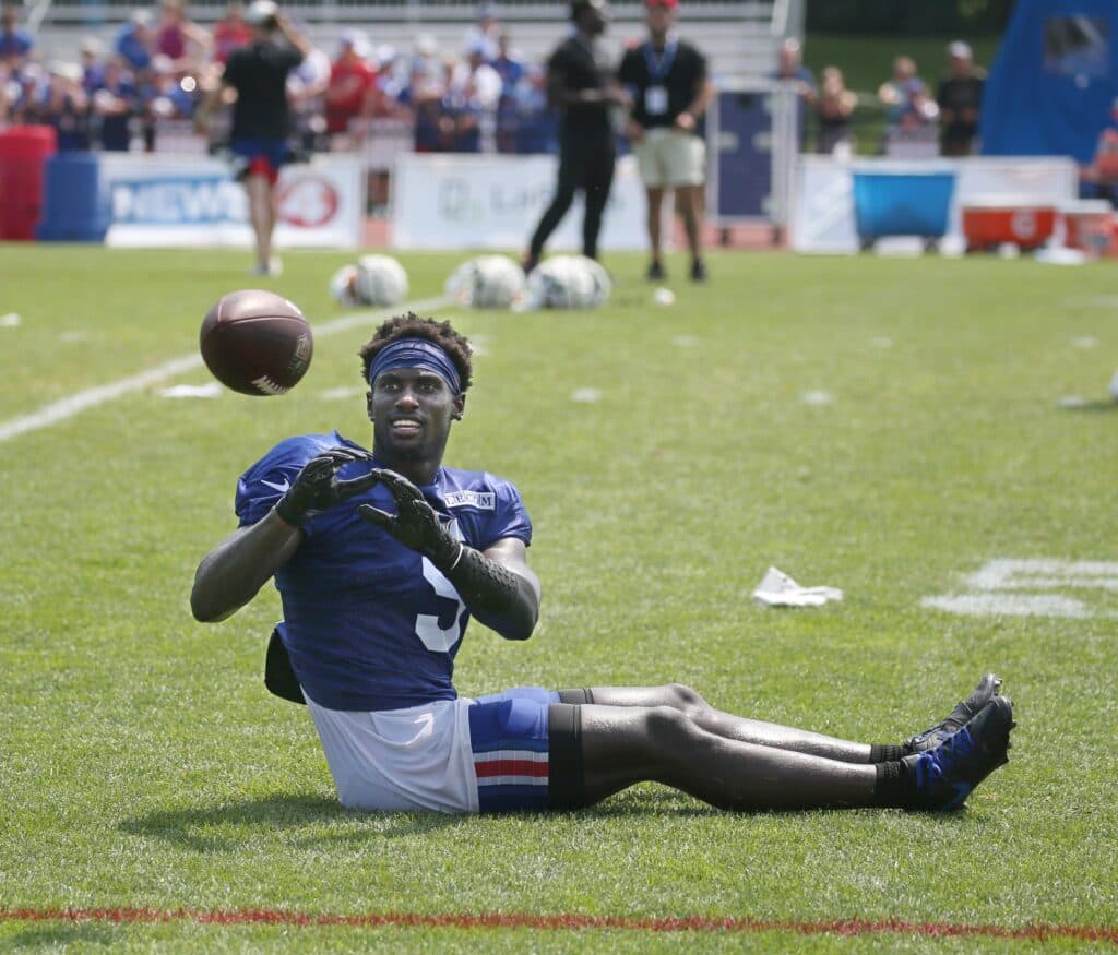 Chiefs bolster secondary with former 1st-rounder after blockbuster Trent McDuffie trade