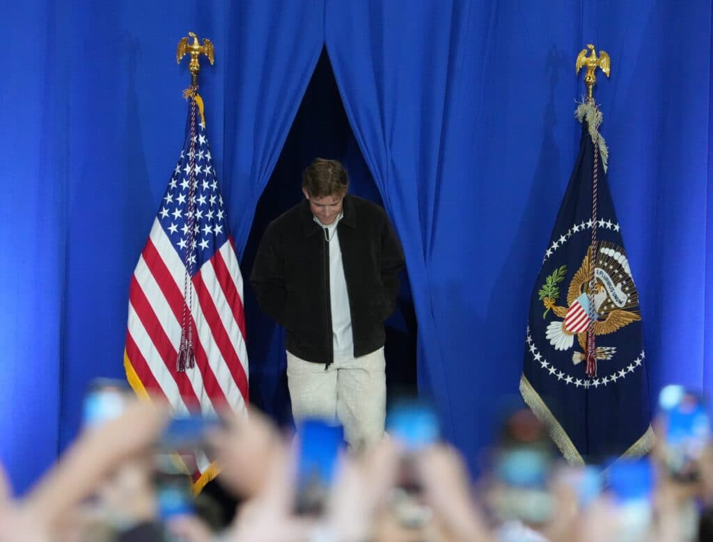 Giants’ Jaxson Dart ripped for ’embracing celebrity lifestyle’ after Donald Trump rally intro