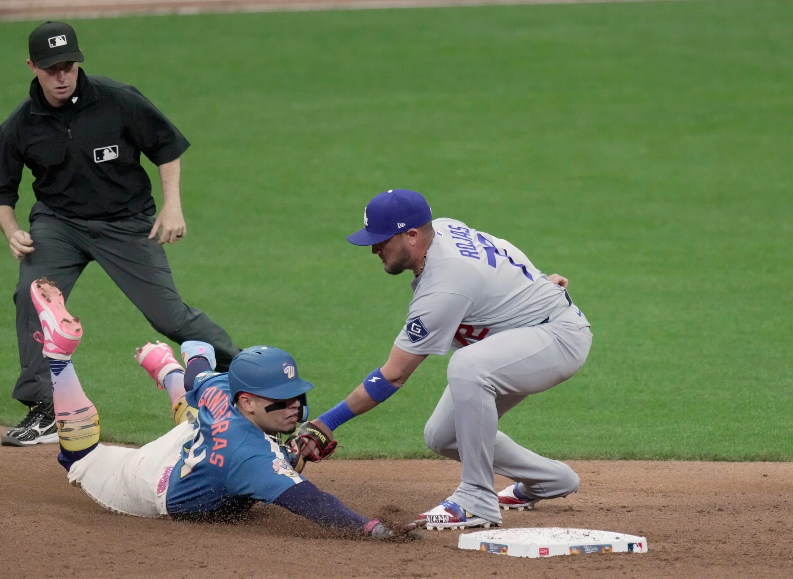 How to live stream Dodgers vs Brewers: MLB, TV channel