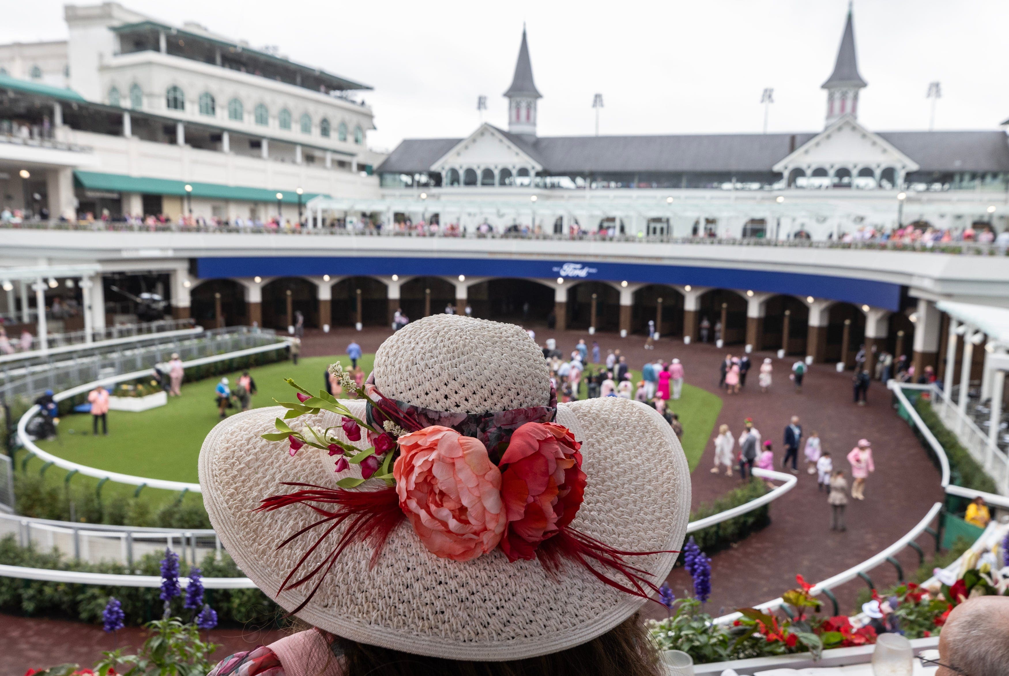 2026 Kentucky Oaks odds & horses for 152nd running