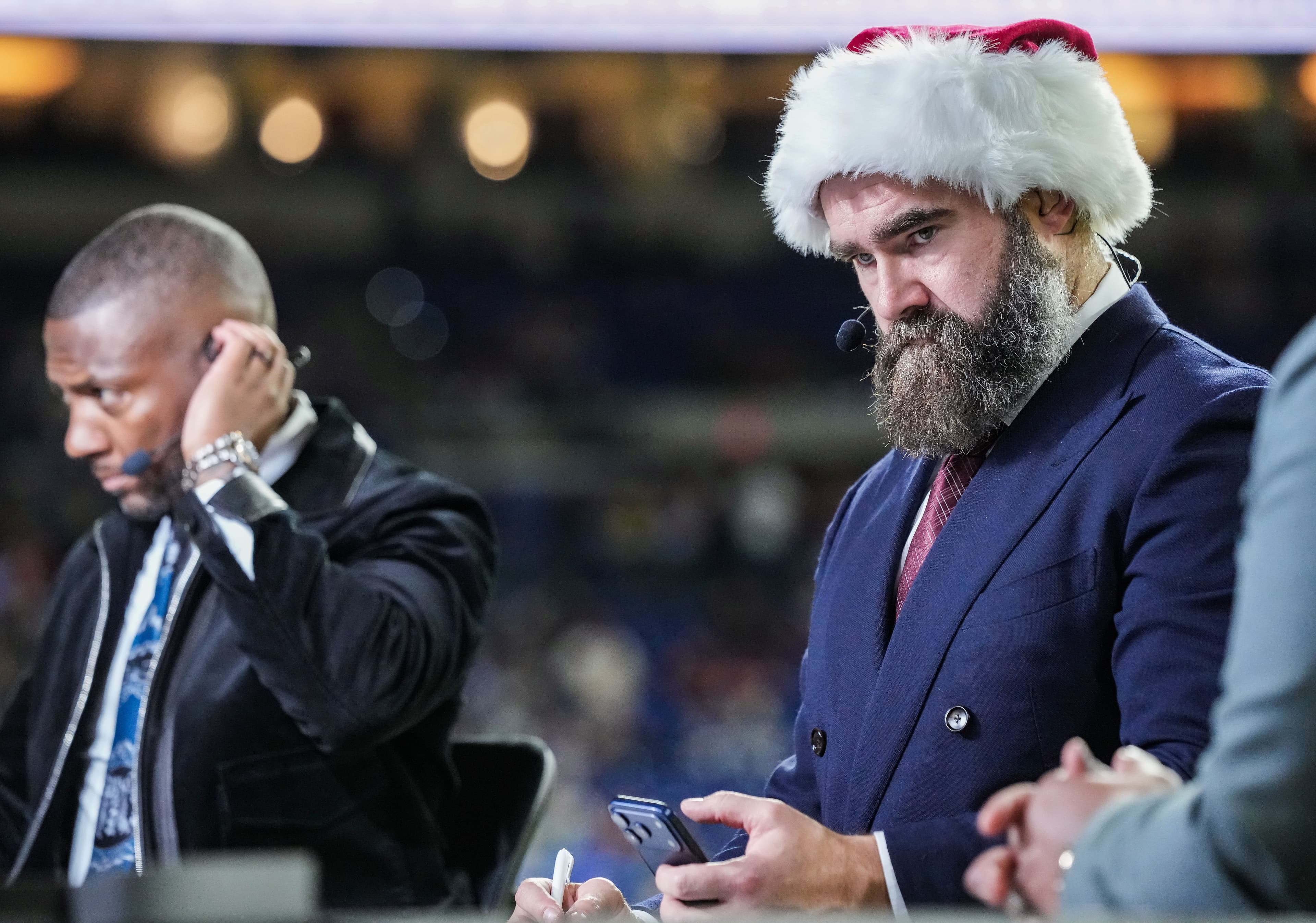 Jason Kelce embraces 2026 Masters with viral ESPN outfit choice