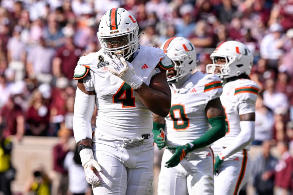 Why the Titans drafting Carnell Tate was the wrong move