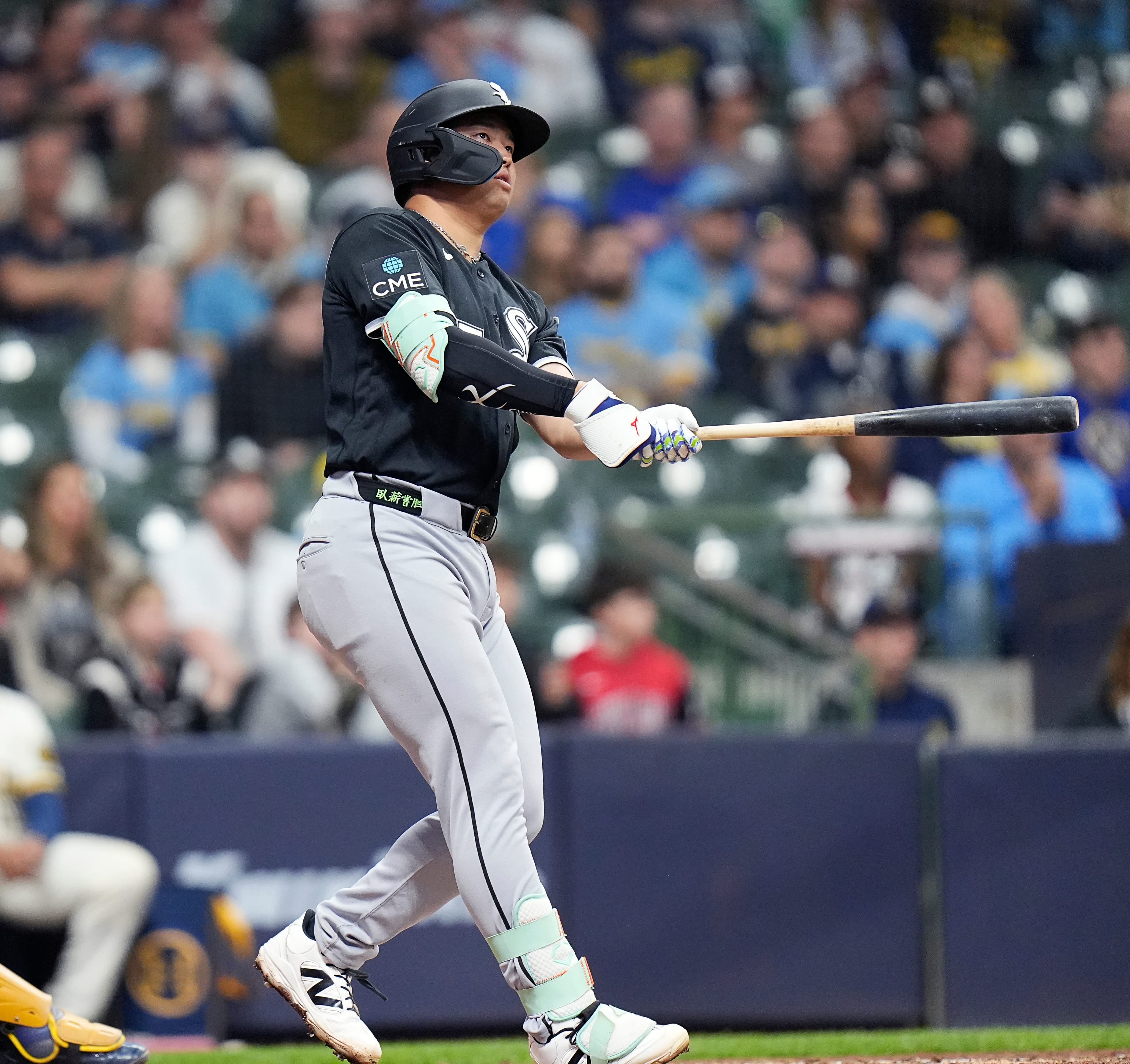 How to Live Stream Brewers vs White Sox on Sunday: MLB Opening Weekend, TV Channel