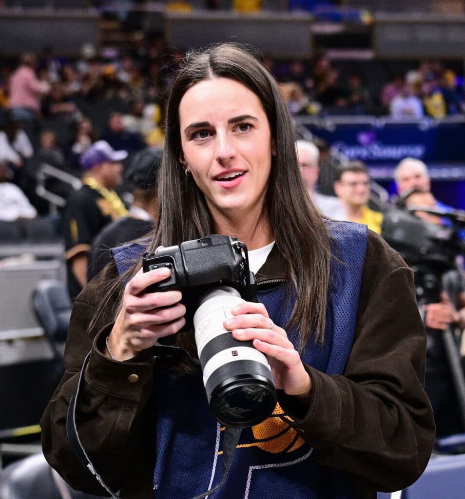 Aliyah Boston’s 2-word reaction to Caitlin Clark’s flex during NBA game turn heads