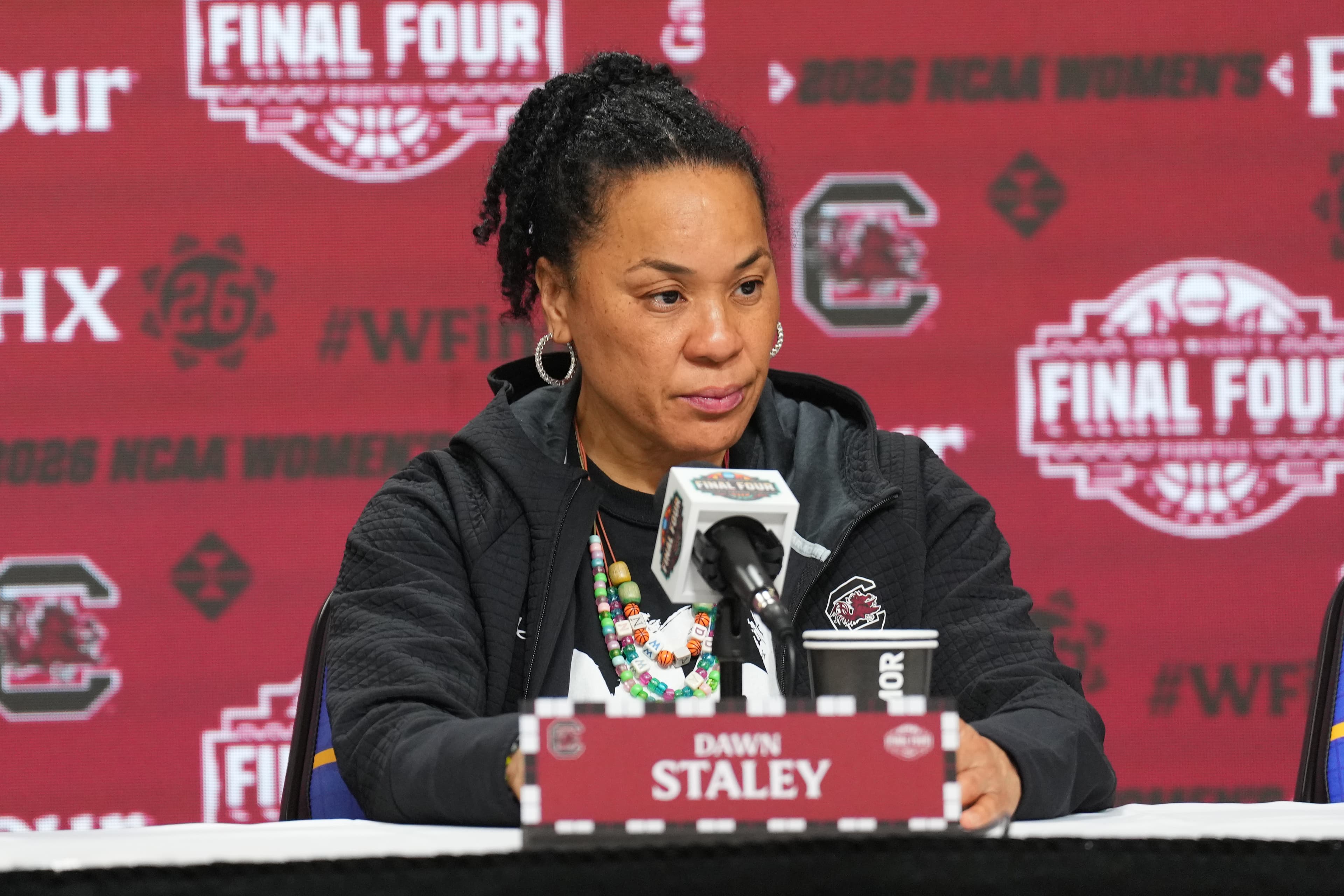 Video of Dawn Staley’s NSFW sideline reaction to Geno Auriemma goes viral