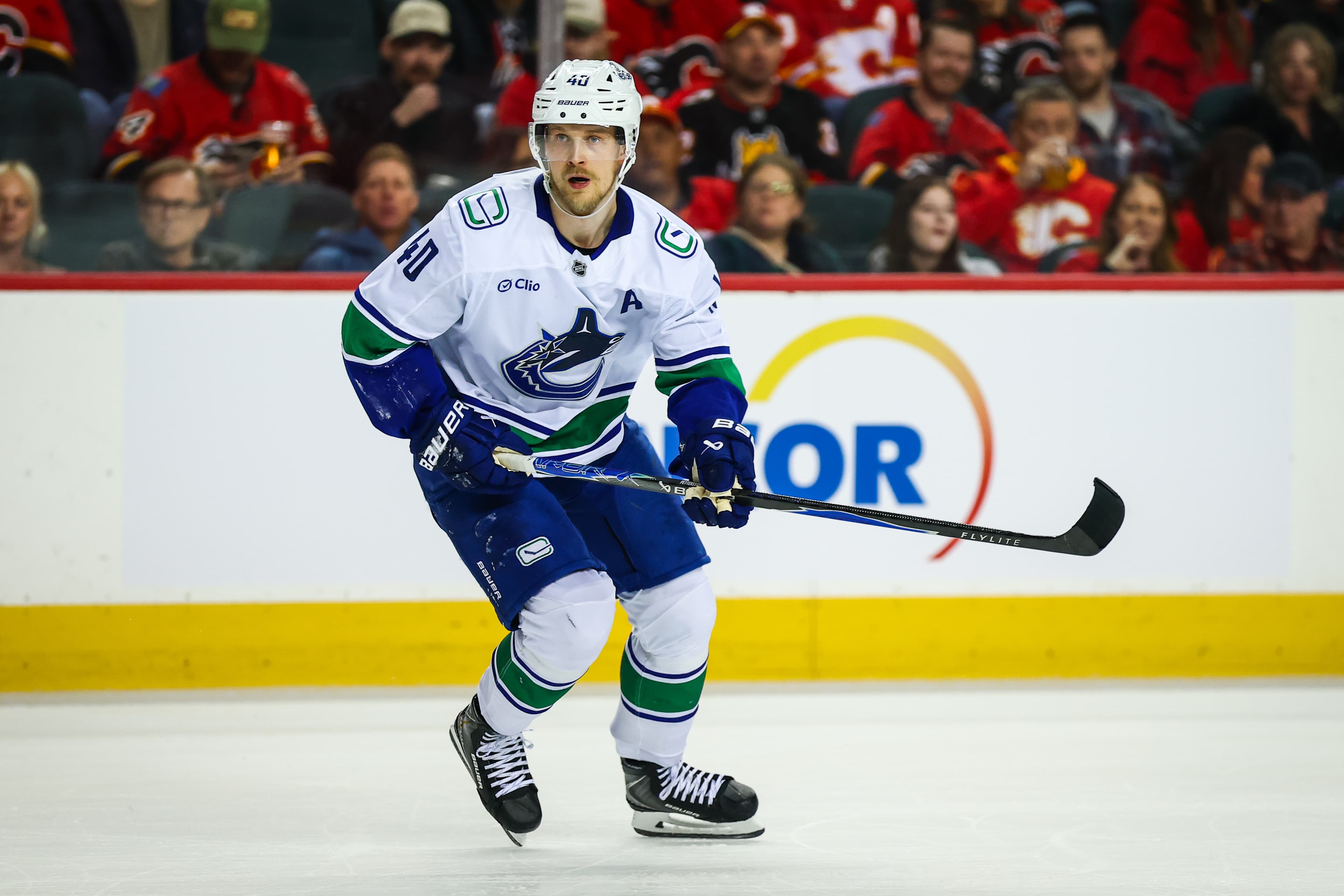 Elias Pettersson faces backlash after expressing his desire to stay in Vancouver