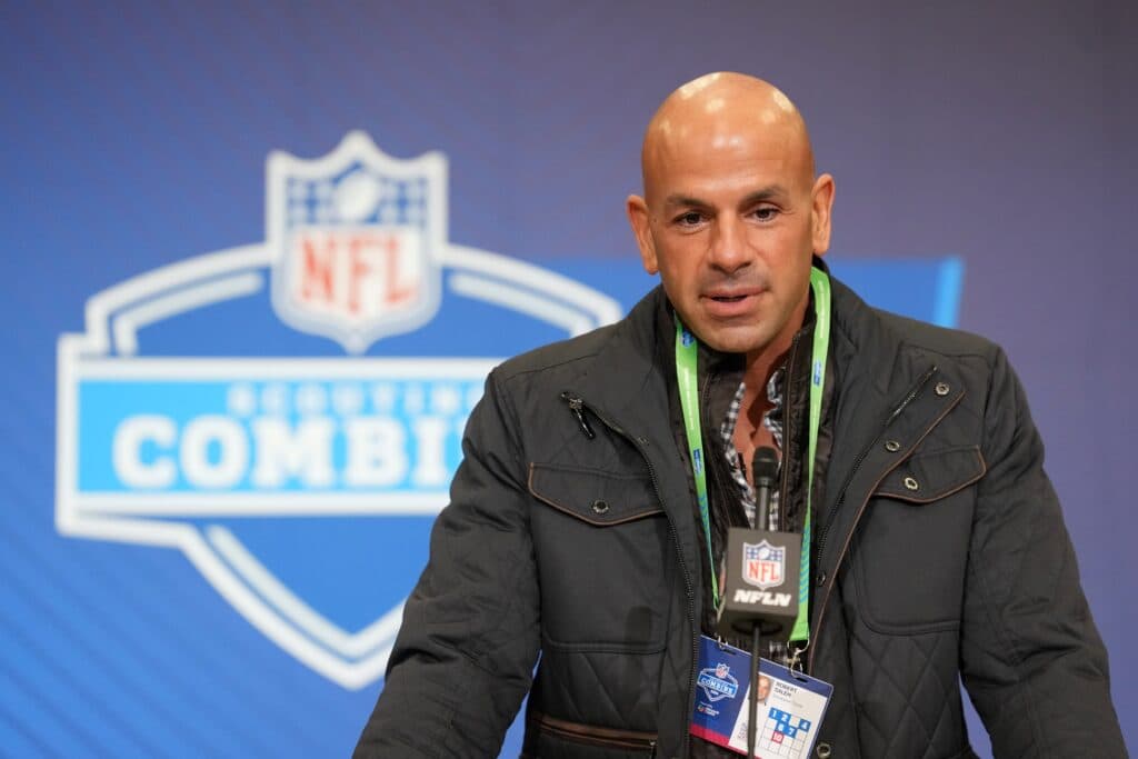 3 teams who must try to trade for New York Giants’ Dexter Lawrence