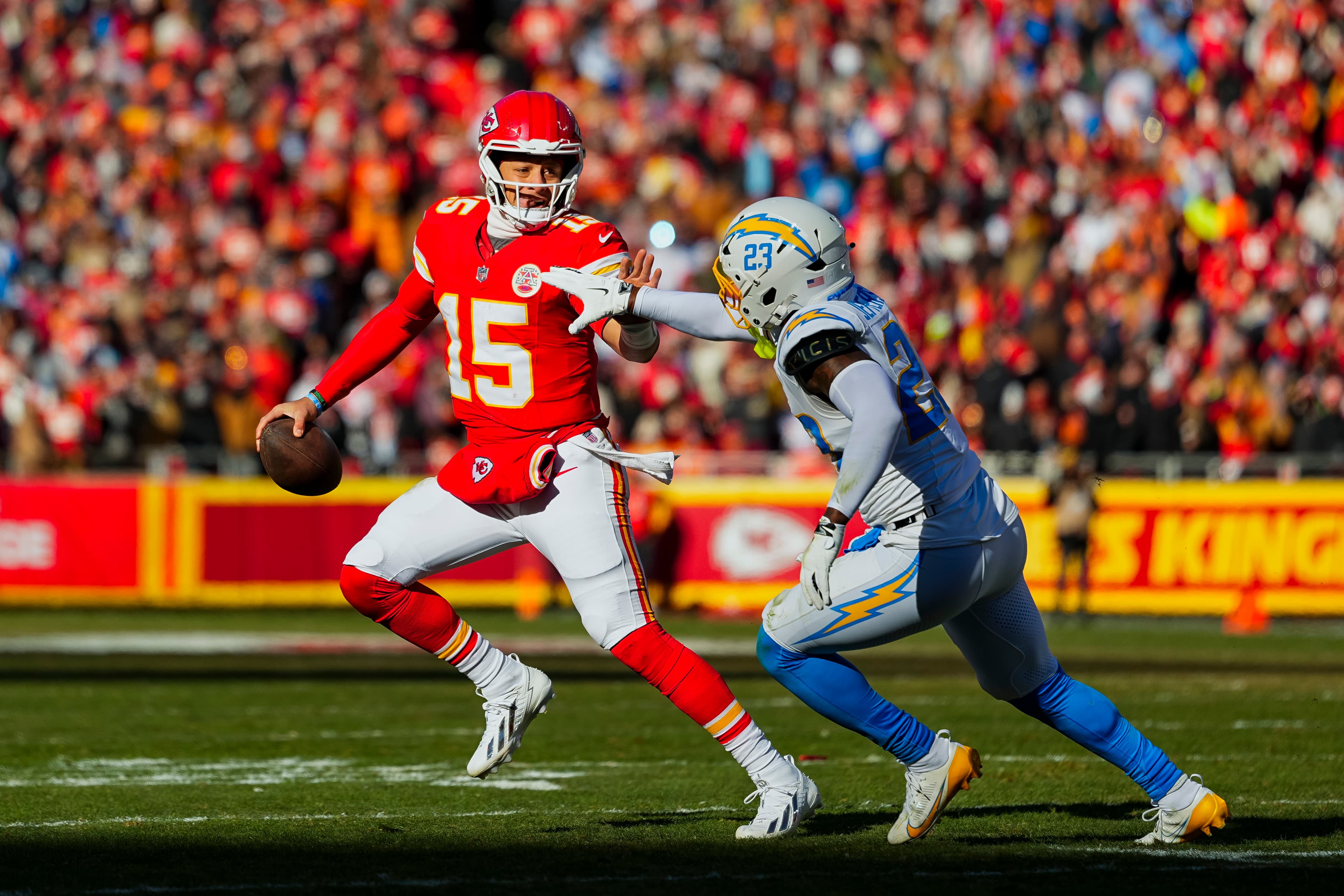 Chiefs HC Andy Reid provides update on Patrick Mahomes’ injury rehab