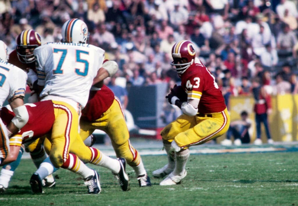 NFL MVPs who aren’t in the Hall of Fame