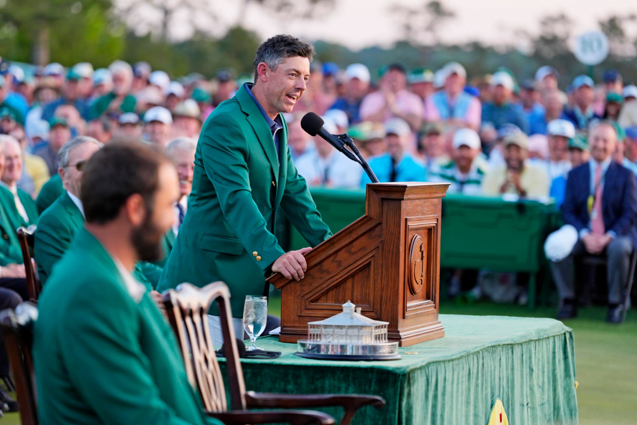 New Punchy Headline: McIlroy's Culinary Expert Reveals Masters Champions' Dining Details