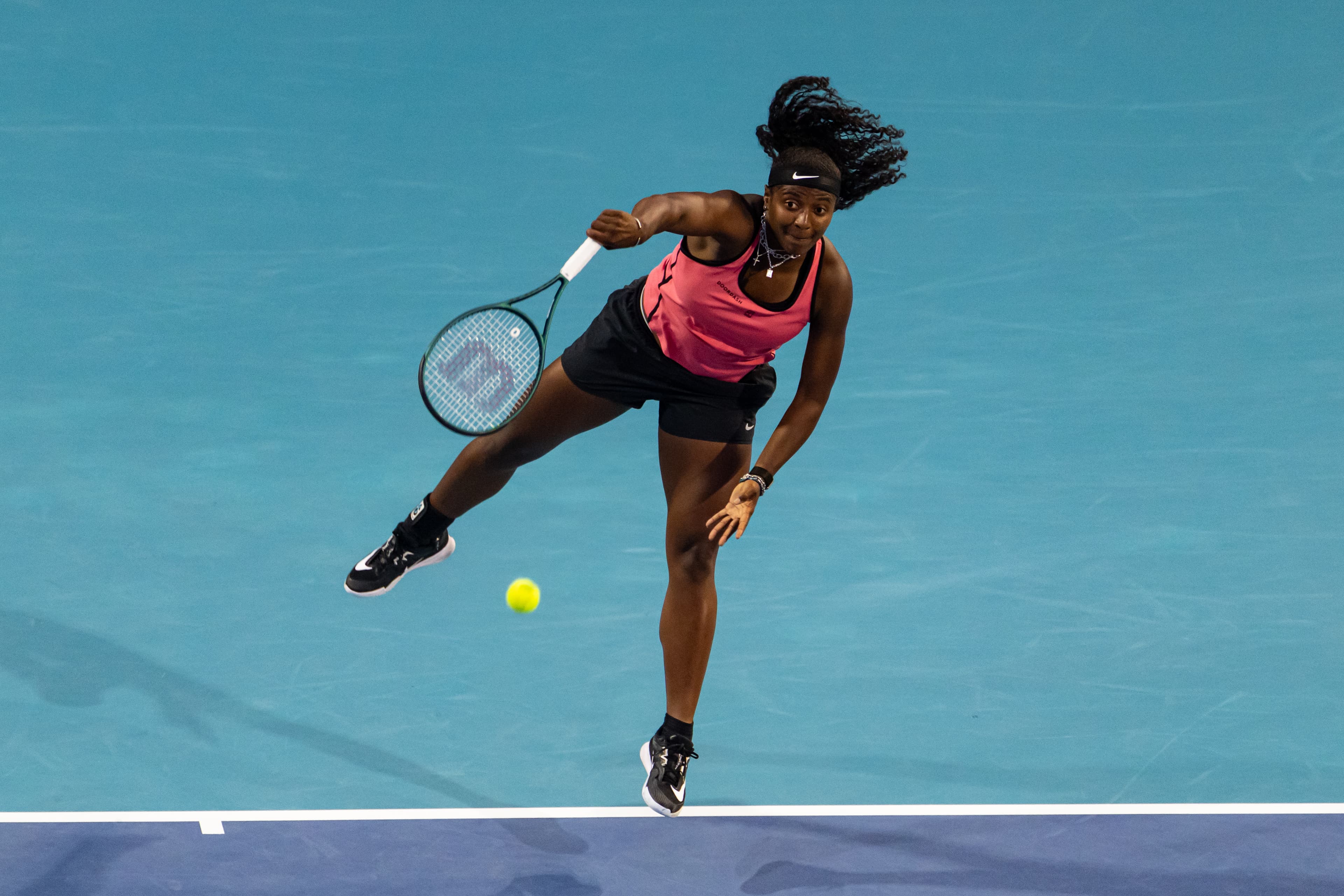 Hailey Baptiste stuns WTA Madrid crowd with Aryna Sabalenka masterclass