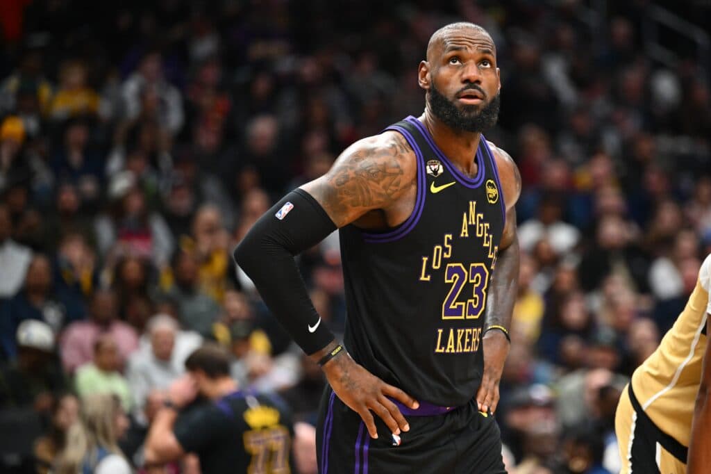 LeBron James sends message to Caitlin Clark before WNBA season