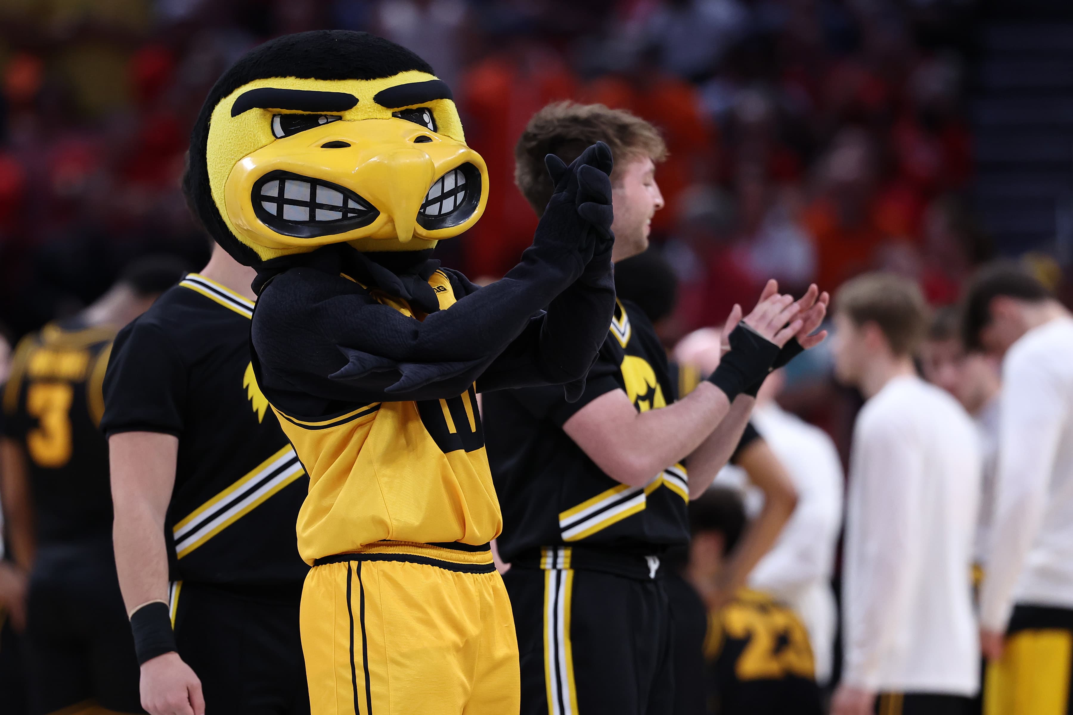 Iowa is America’s team, favorite underdog to watch in March Madness