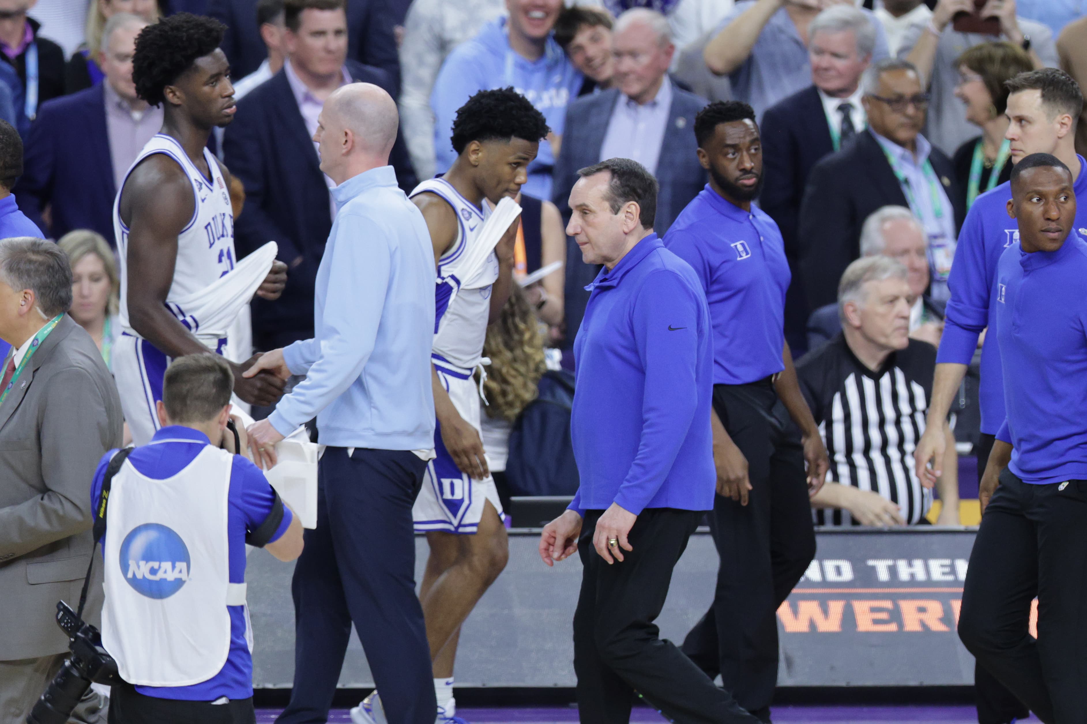 Mike Krzyzewski roasts Bill Belichick, North Carolina after college basketball hire