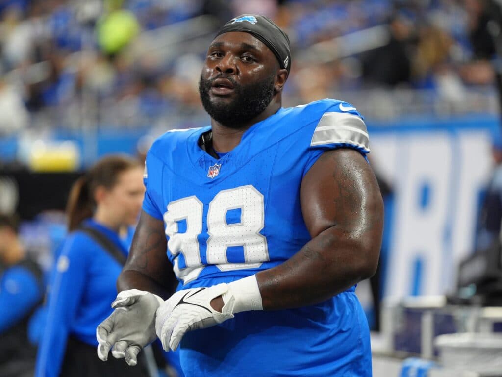 Giants signing more defensive line help after Dexter Lawrence trade