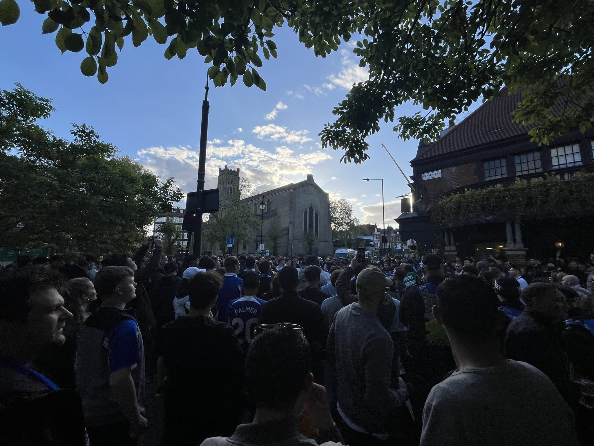 “500” Chelsea fan protest “felt bigger both in its numbers and its significance”